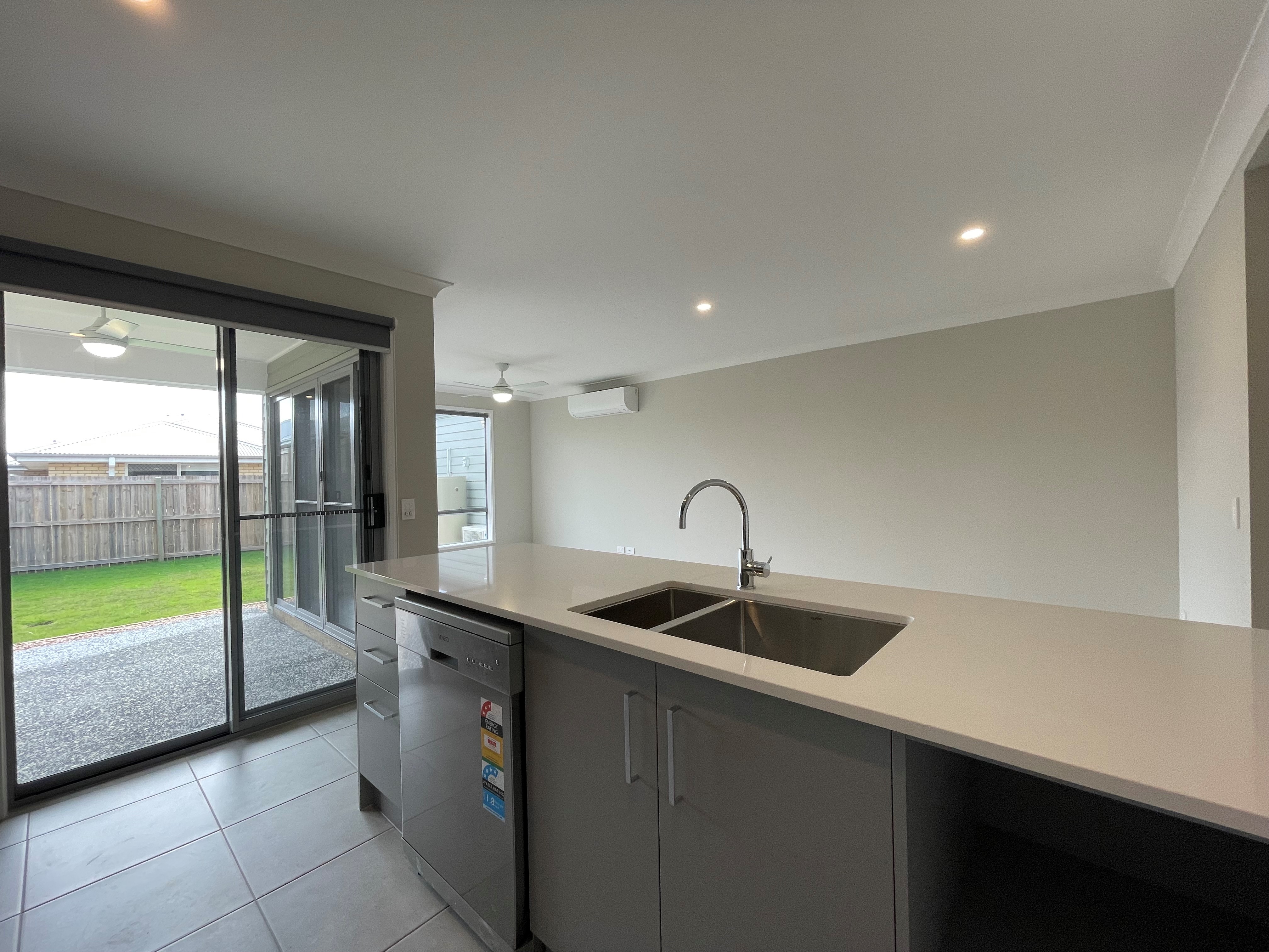1/25 Gem Circuit, PARK RIDGE