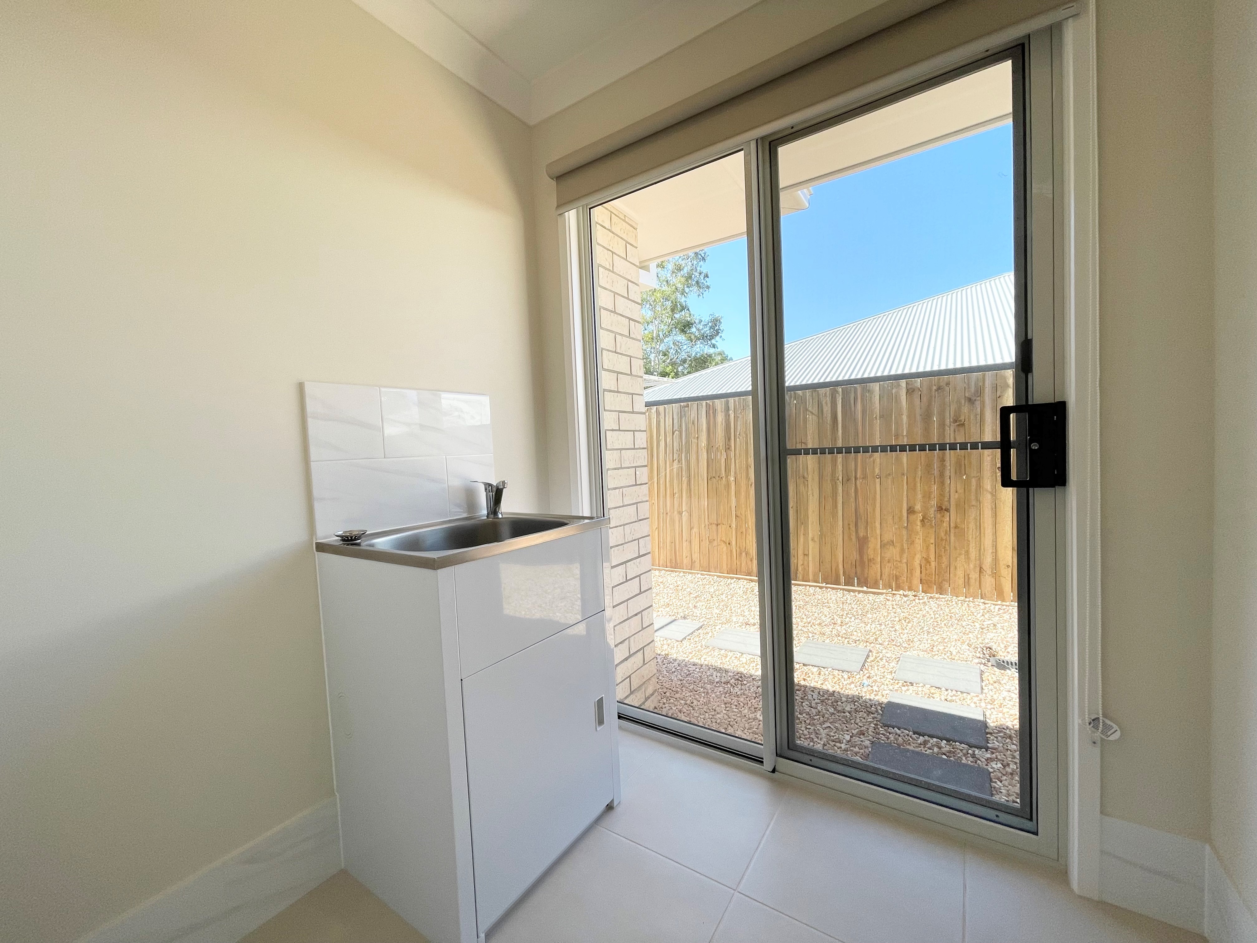 6 Riverlily Crescent, BELLBIRD PARK