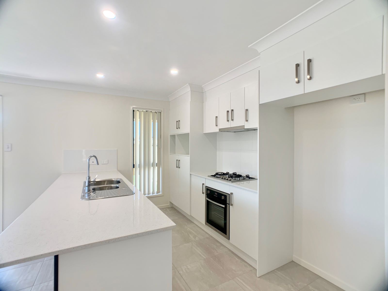 1/56 Livingstone Street, LOGAN RESERVE