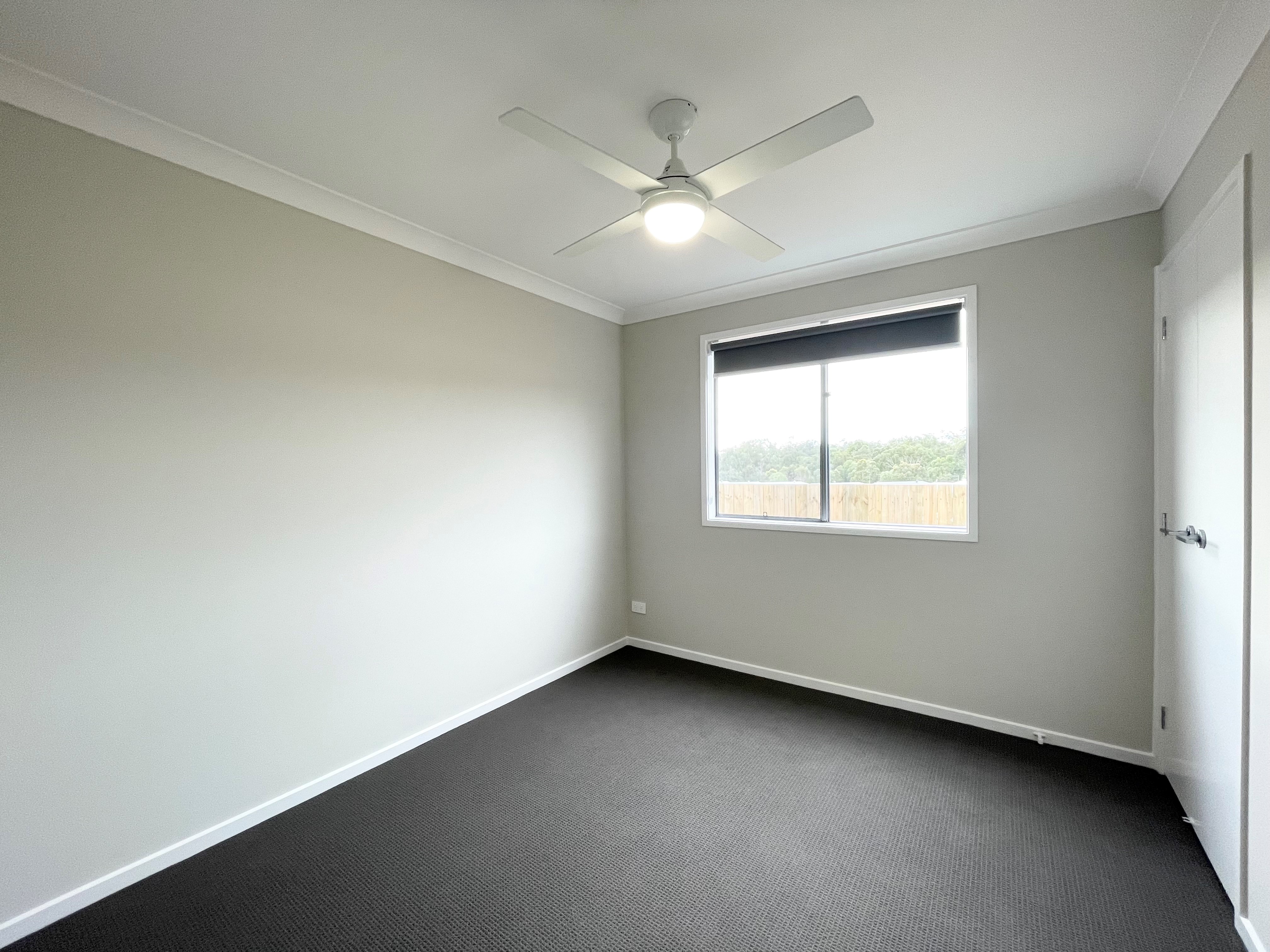 2/25 Gem Circuit, PARK RIDGE