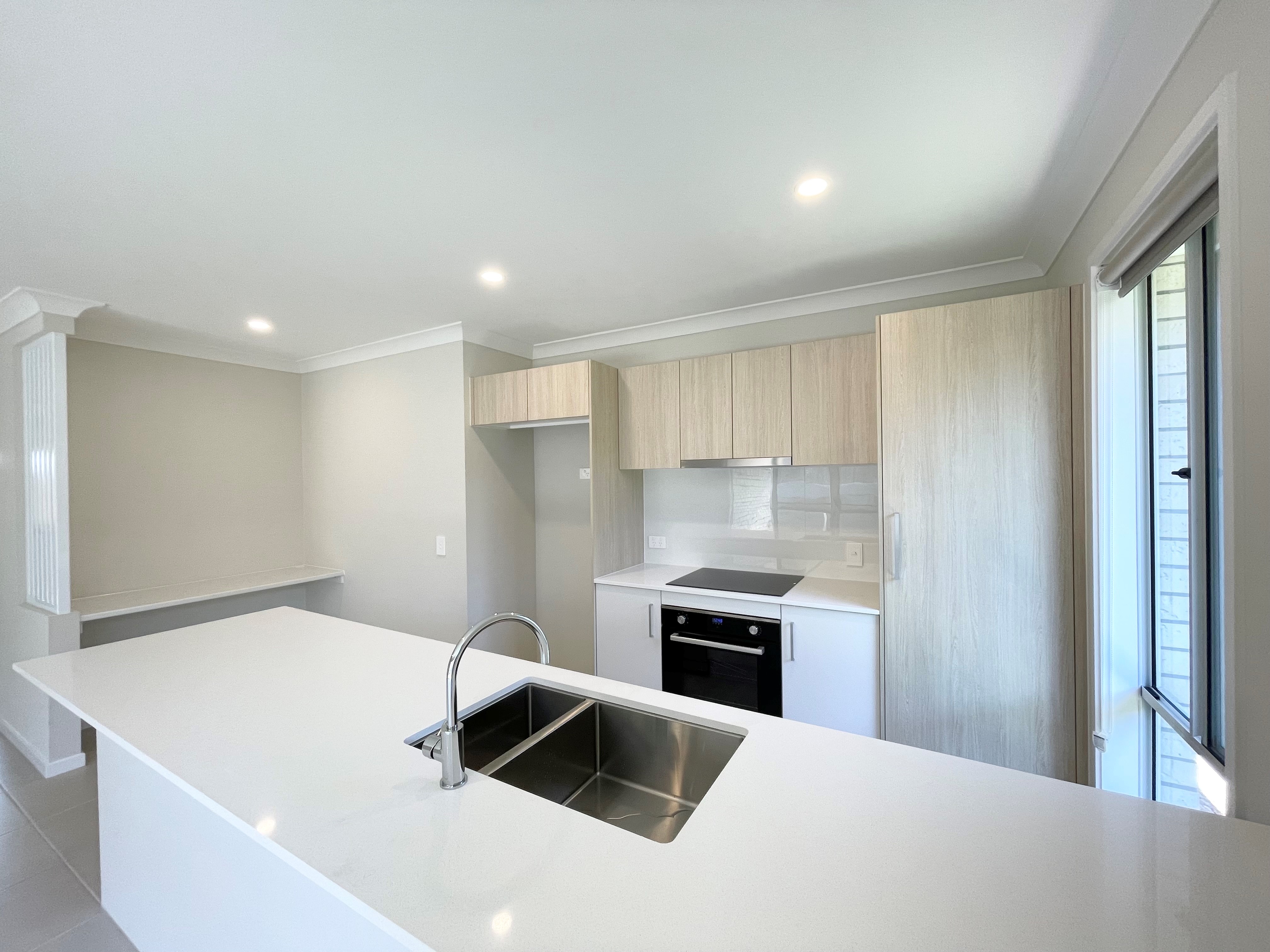 6 Riverlily Crescent, BELLBIRD PARK