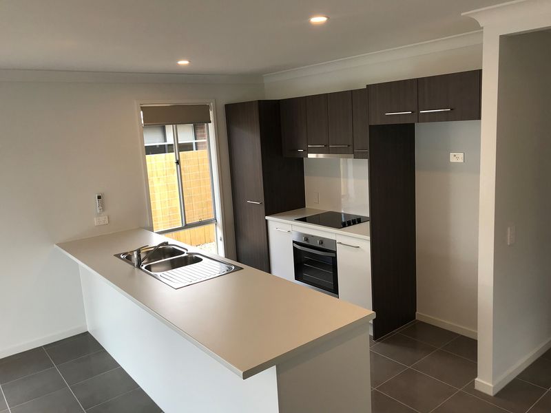 24 Como Way, REDBANK