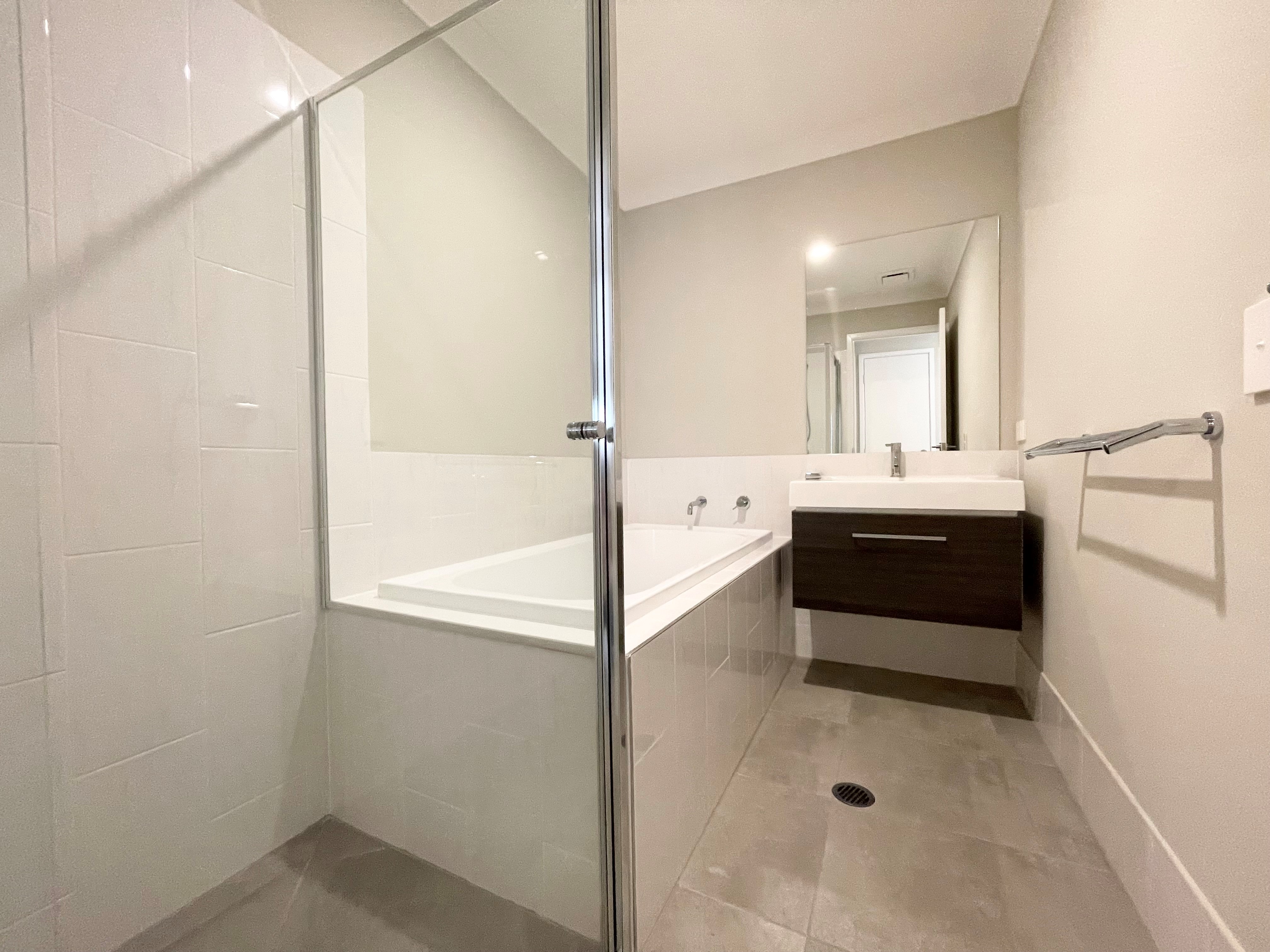 1/25 Gem Circuit, PARK RIDGE