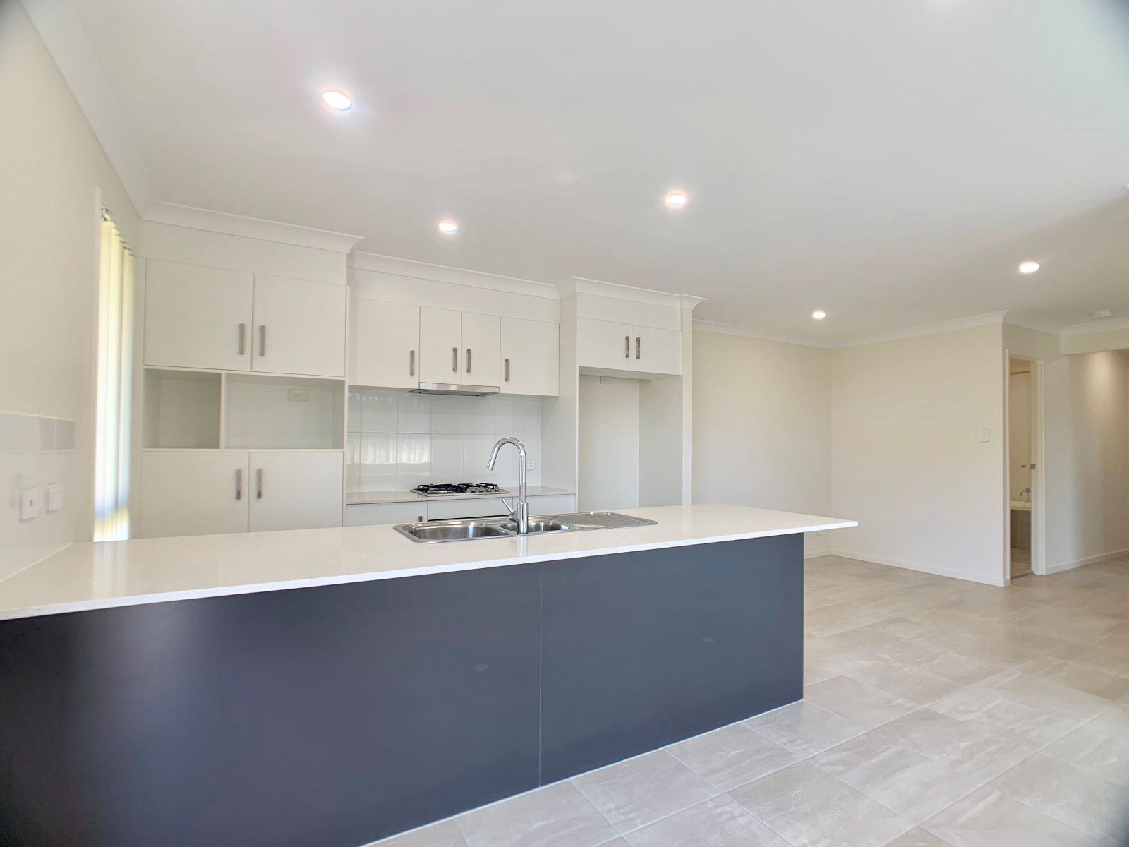 1/56 Livingstone Street, LOGAN RESERVE