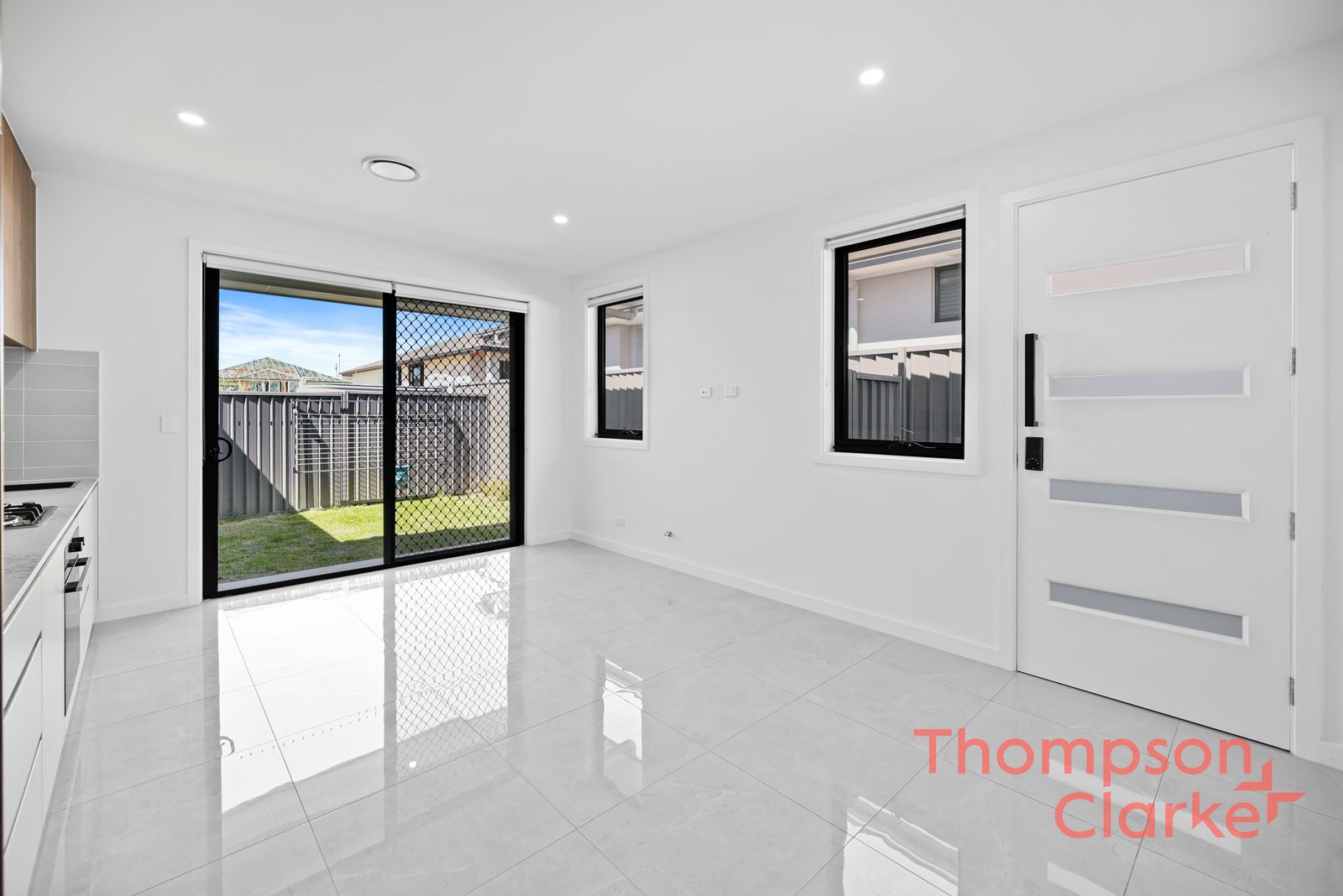33A Rowcliff Circuit, Lochinvar - Thumbnail 7