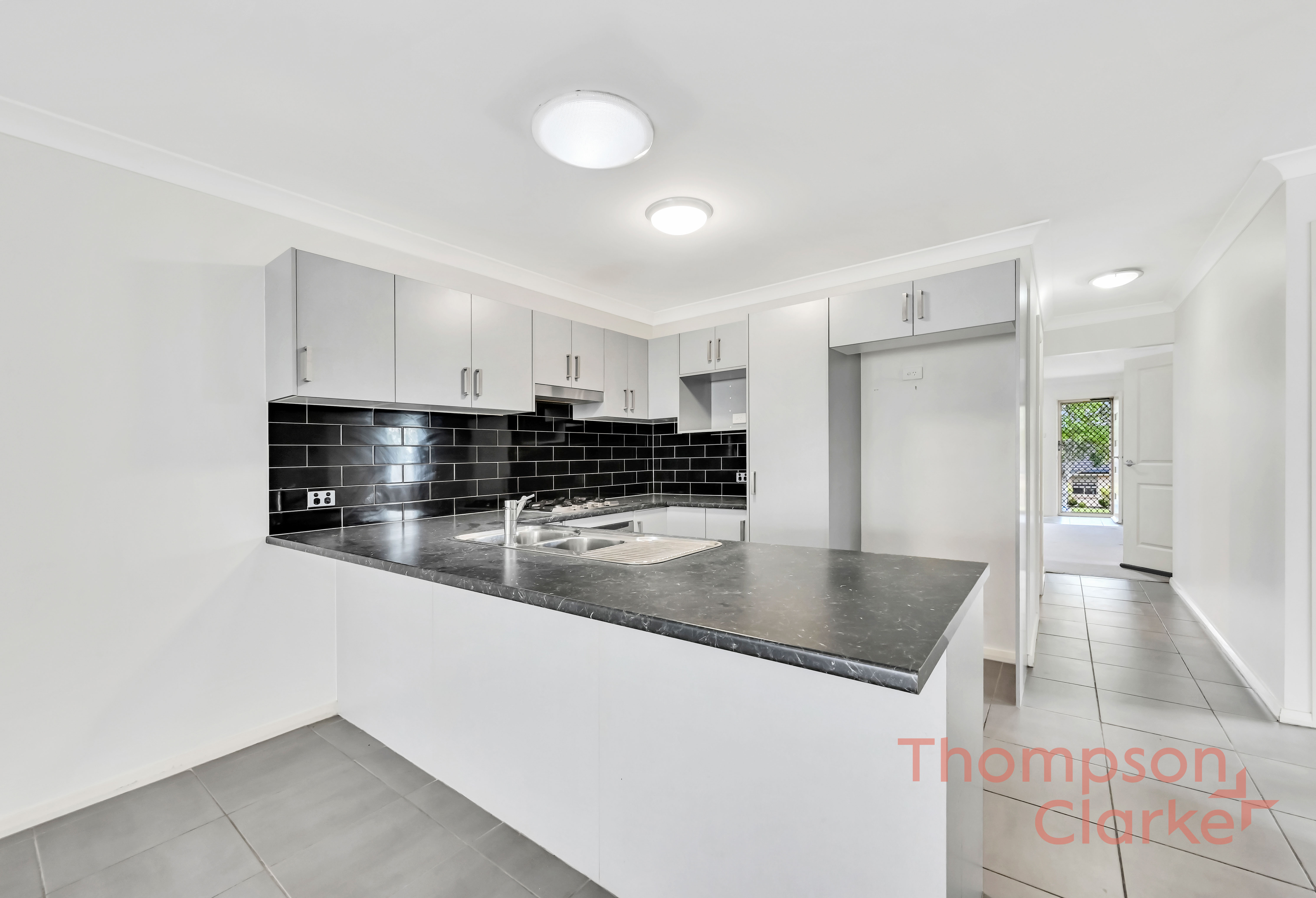 23 Carnarvon Cct, East Maitland - Thumbnail 3