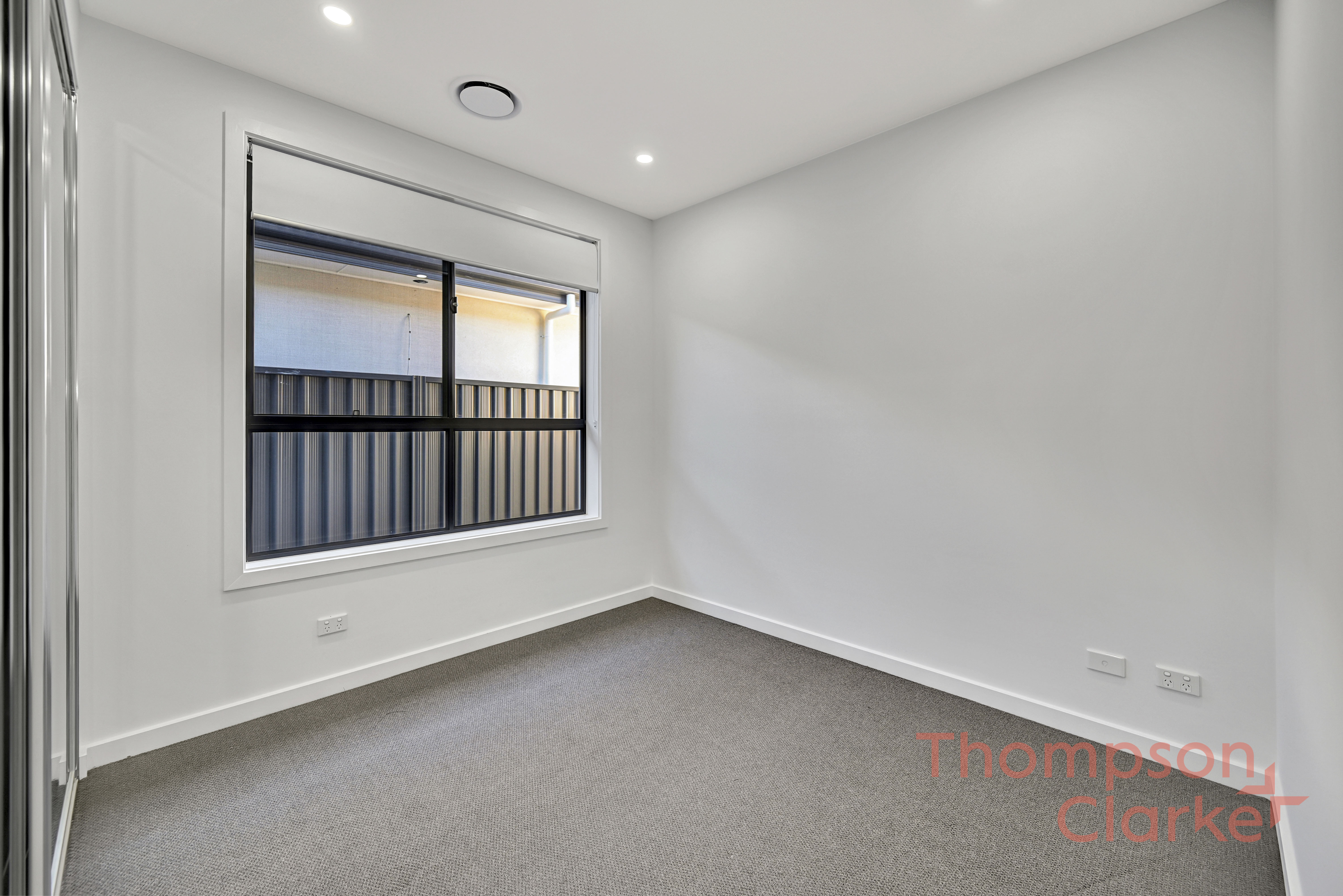 19a Rowcliff Circuit, Lochinvar - Thumbnail 4