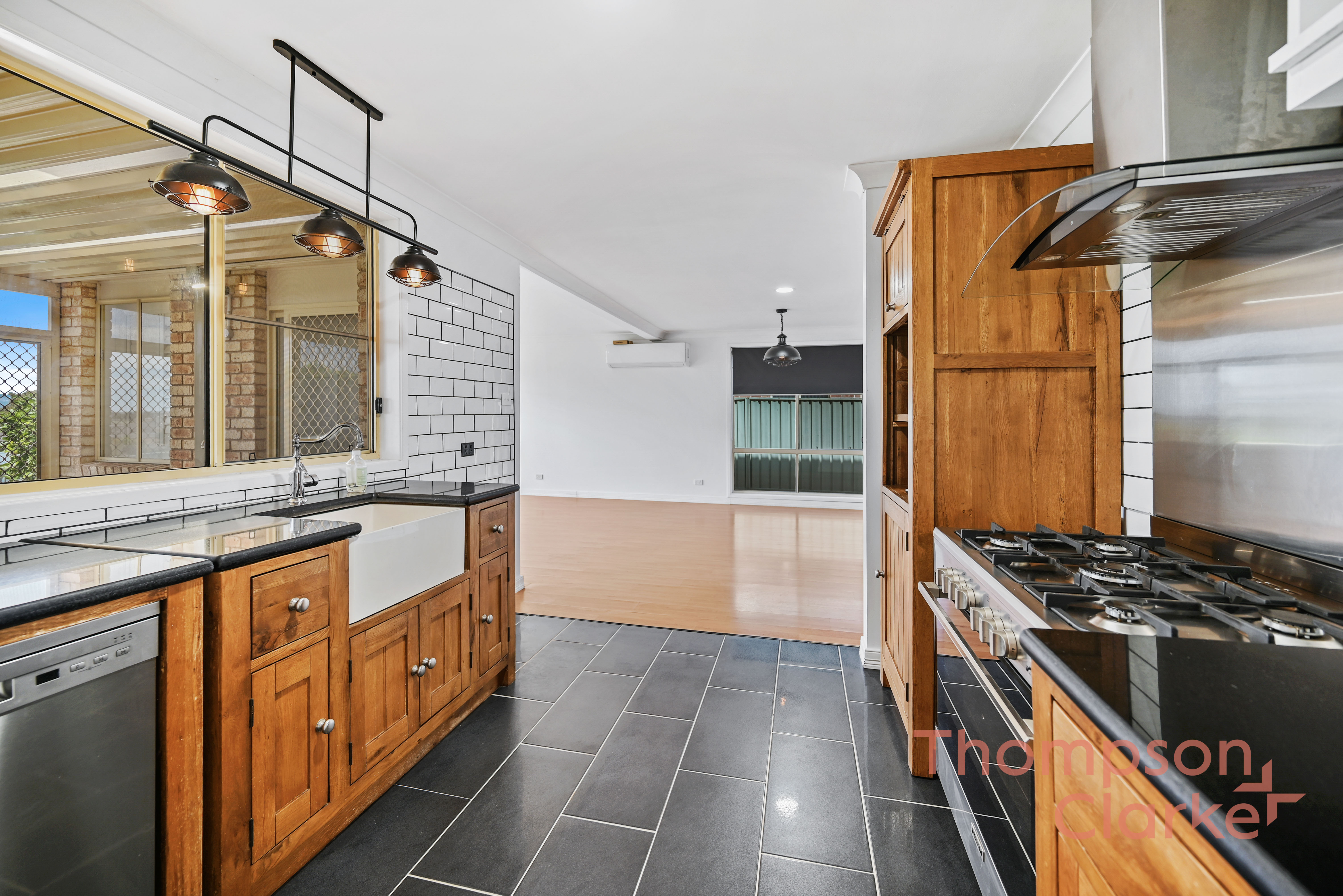 10 Rosewood Avenue, Thornton - Thumbnail 3