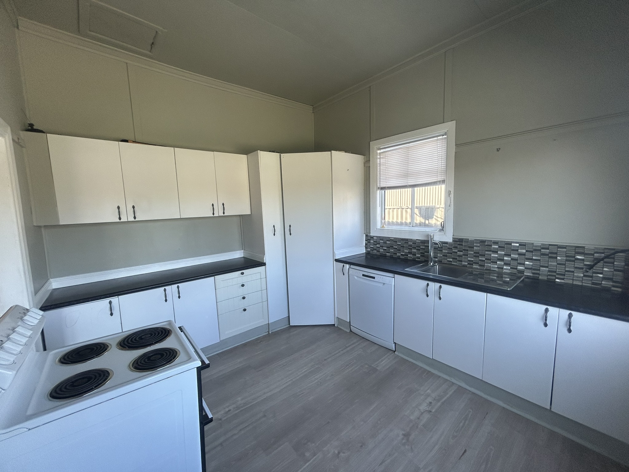 18 Murray Street, Abernethy - Thumbnail 2