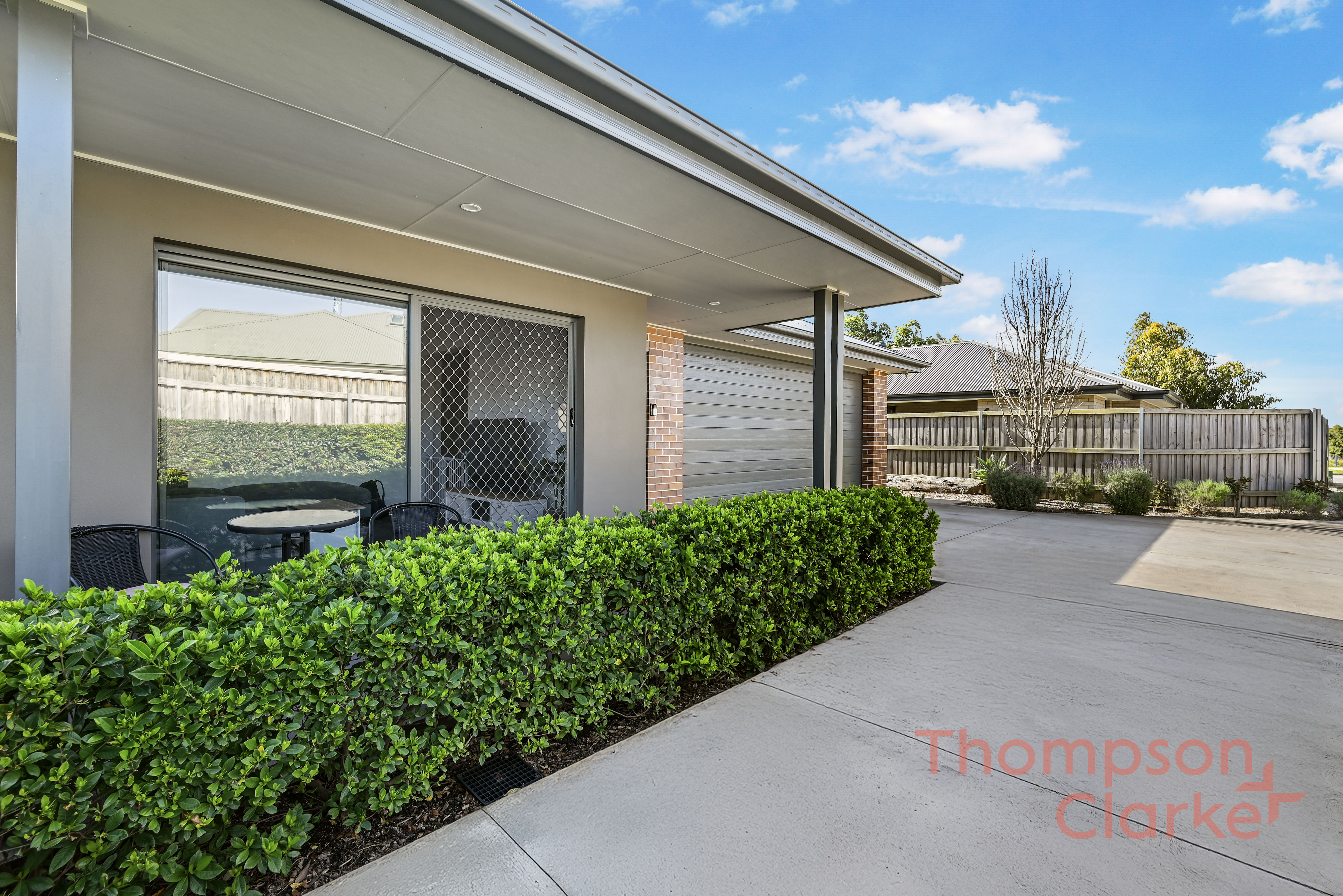 73 Wirraway Drive, Thornton - Thumbnail 3