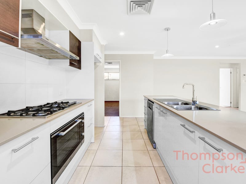 13 Hinchinbrook Close, Ashtonfield - Thumbnail 2