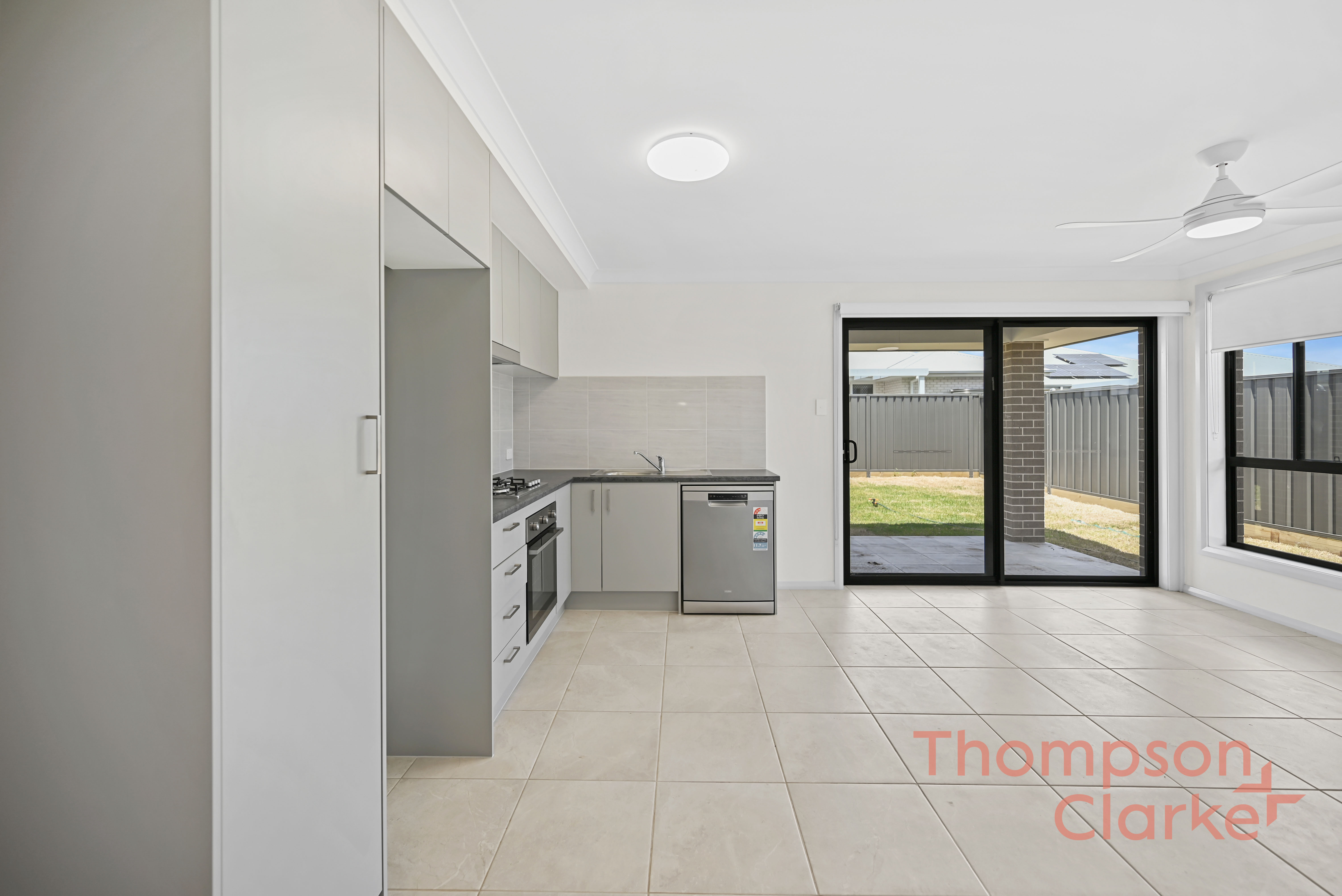 89A Springfield Drive, Lochinvar - Thumbnail 2