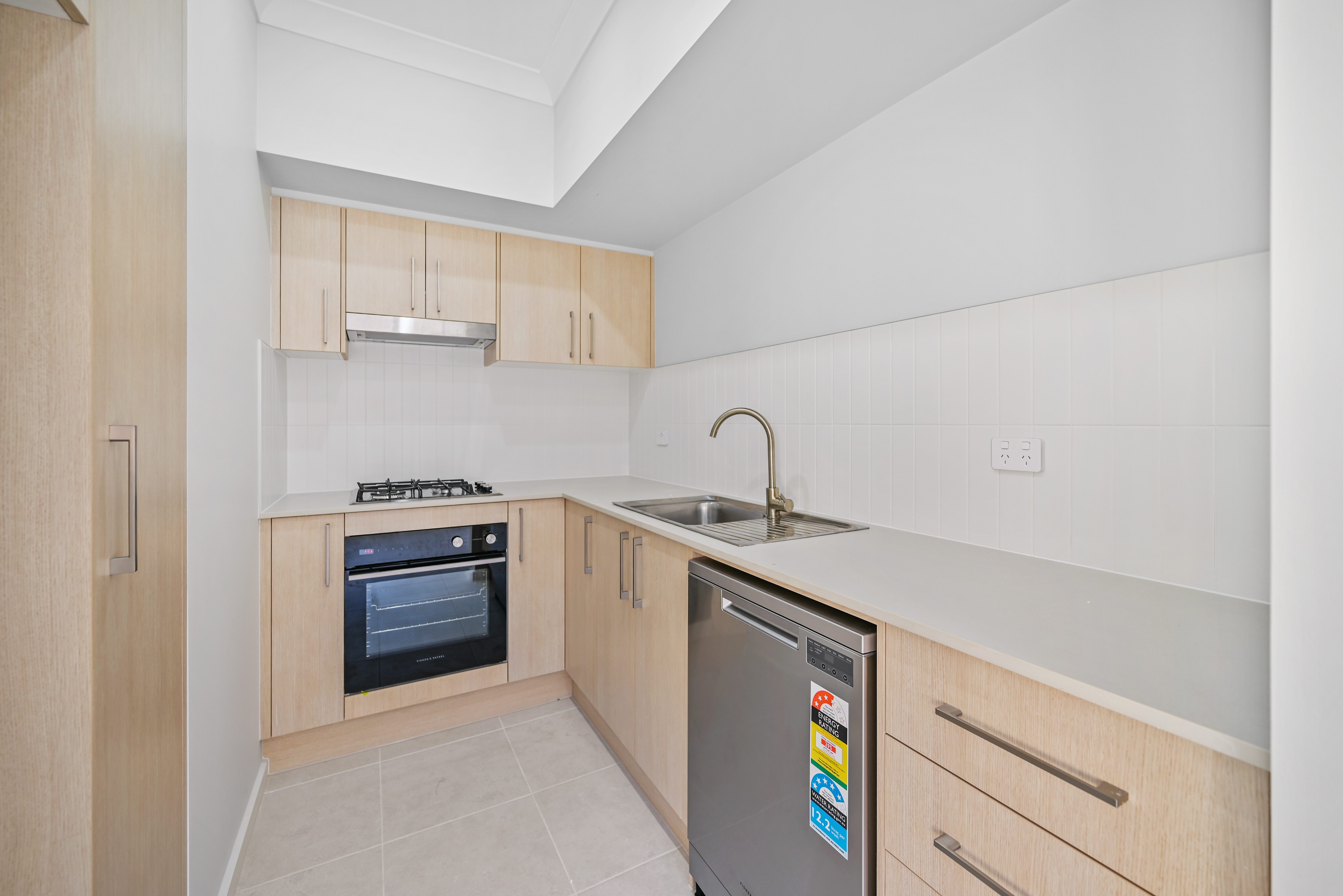 35A Silverwisp Road, Chisholm - Thumbnail 3