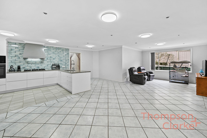 22 Condor Close, Cameron Park - Thumbnail 6