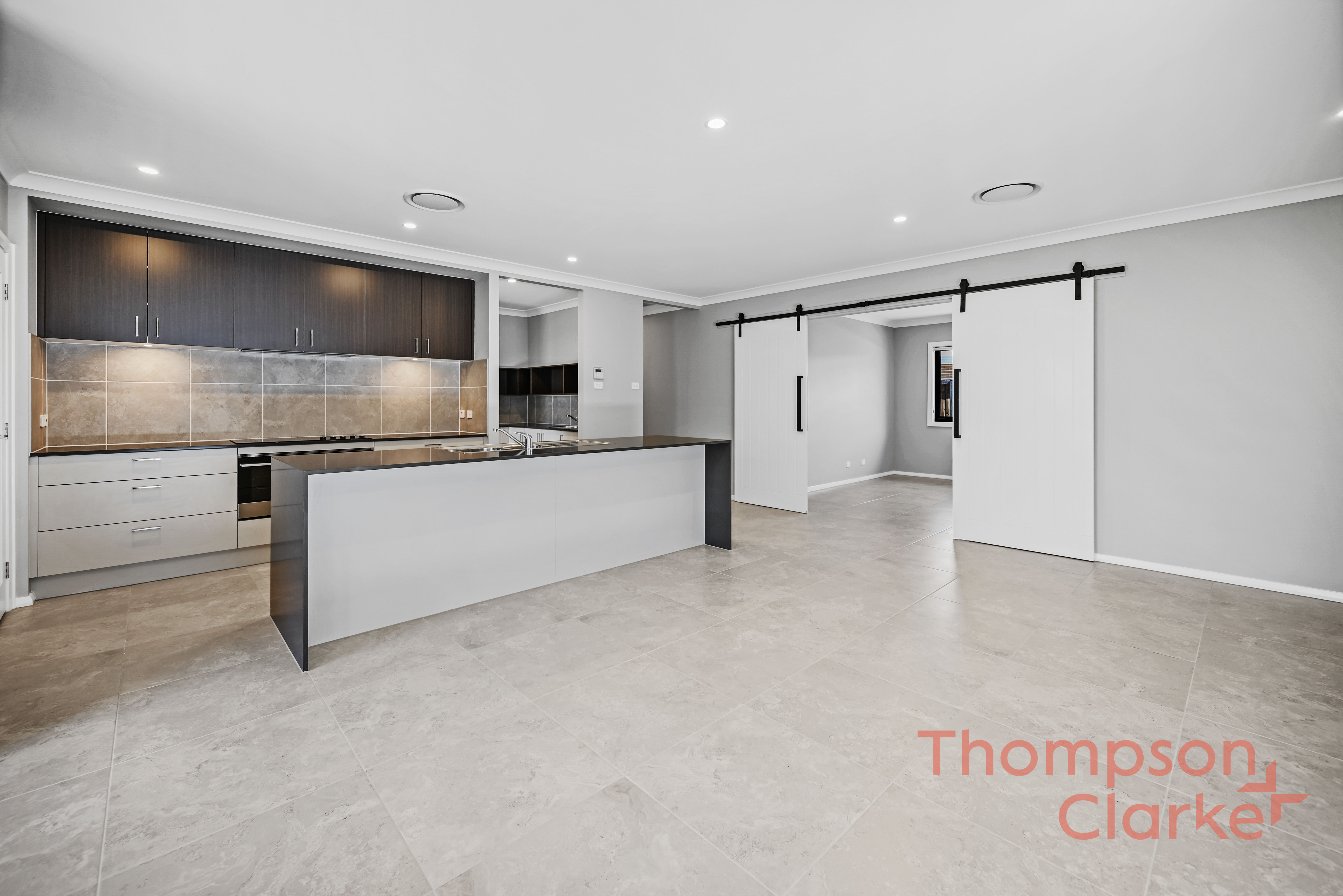12 Ellipse Circuit, Chisholm - Thumbnail 3