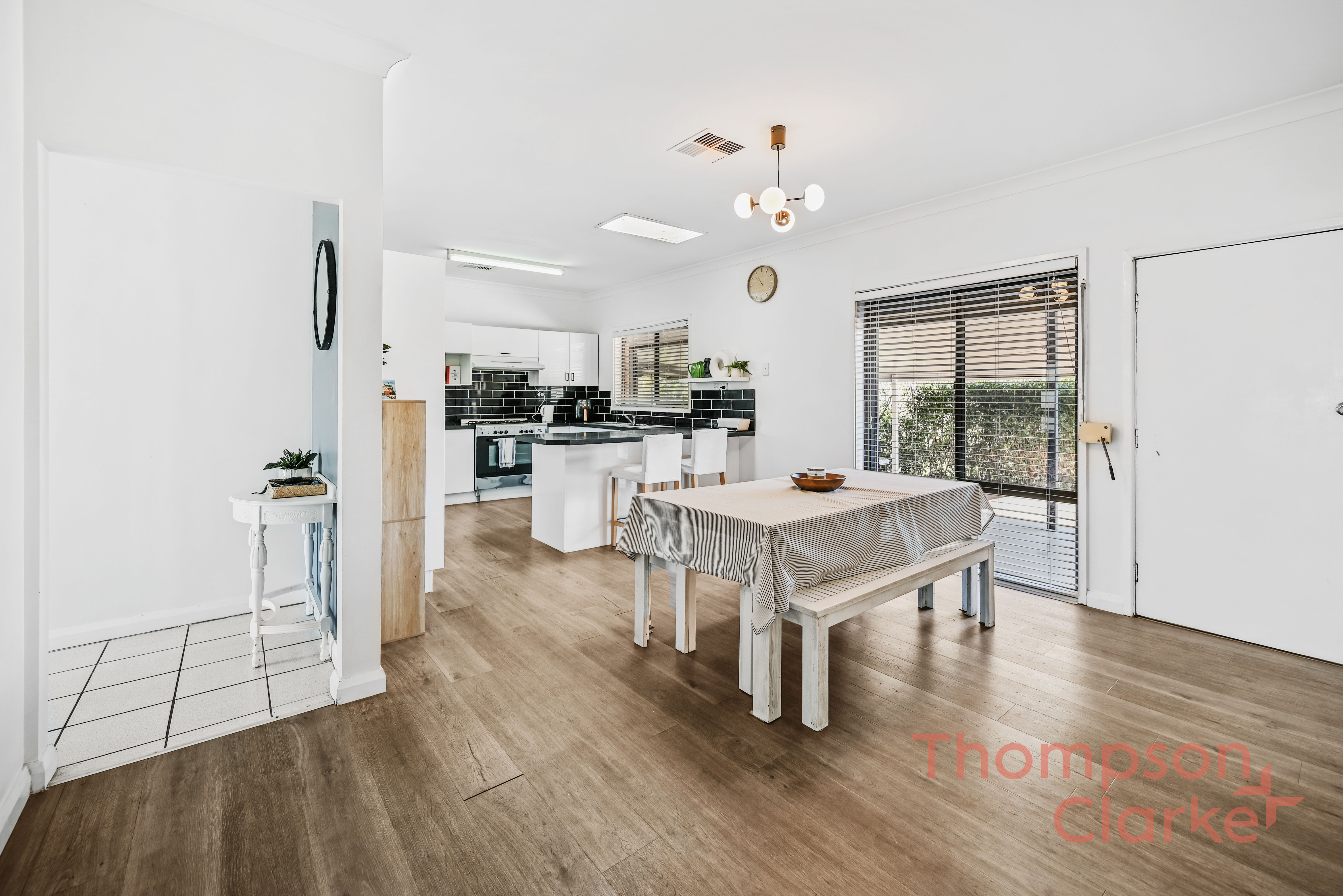 20 Nicolena Crescent, Rutherford - Thumbnail 5