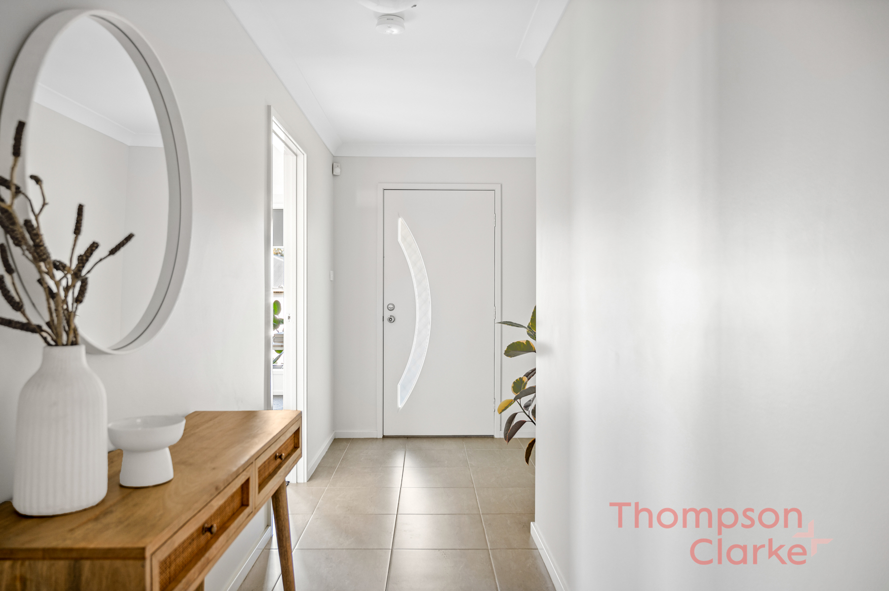 6 Sandridge Street, Thornton - Thumbnail 2