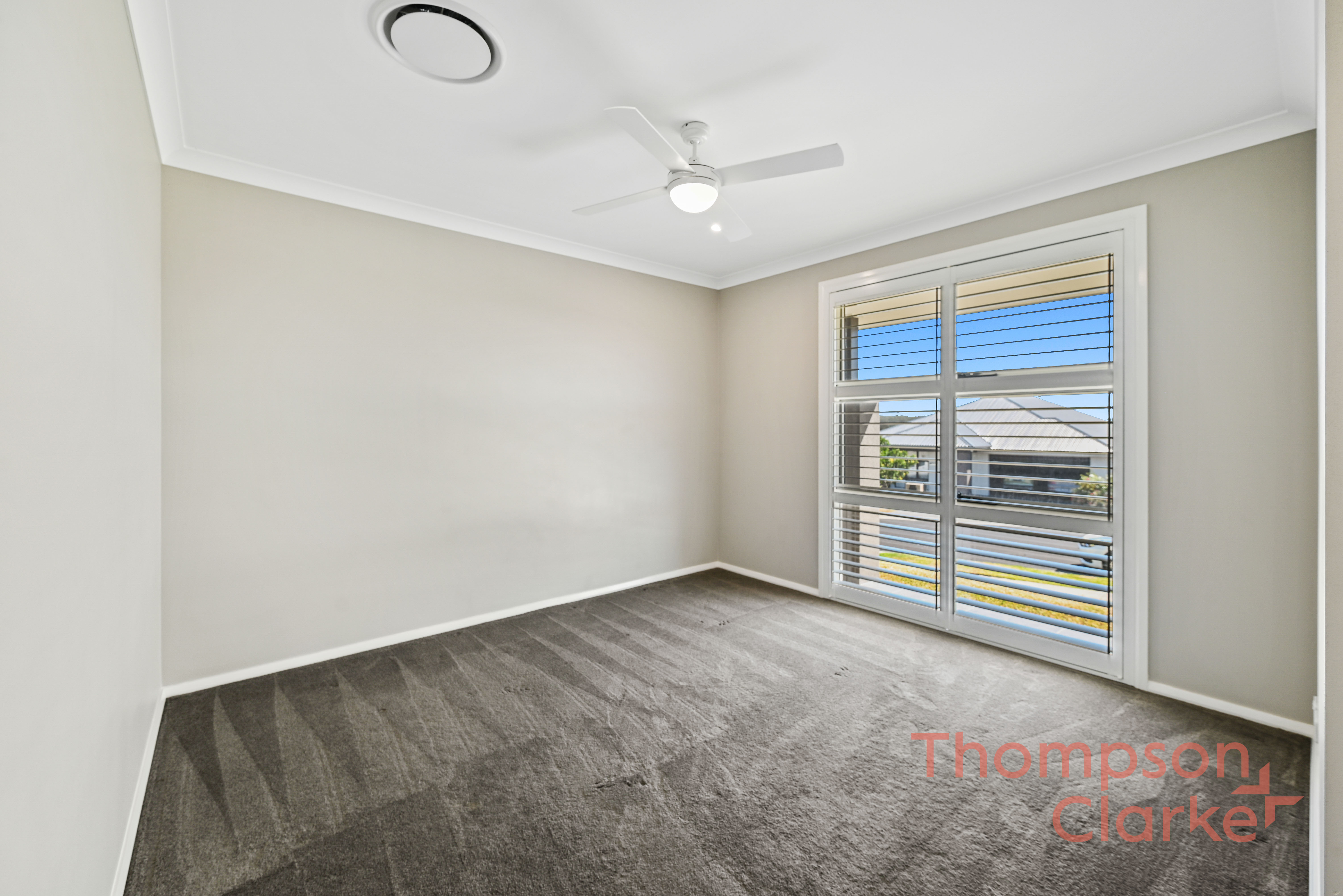 8 Angelica Road, Chisholm - Thumbnail 6