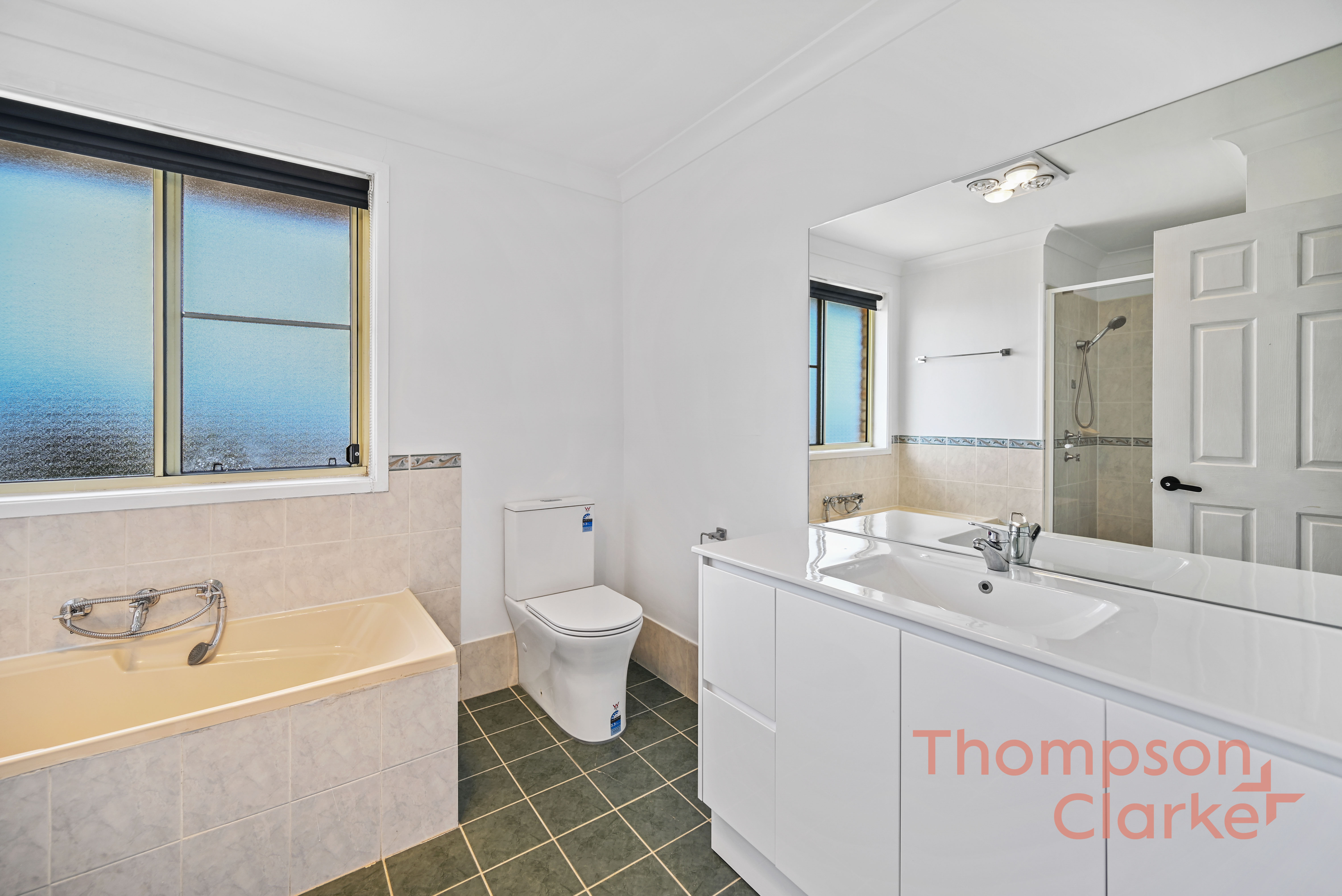 10 Rosewood Avenue, Thornton - Thumbnail 6
