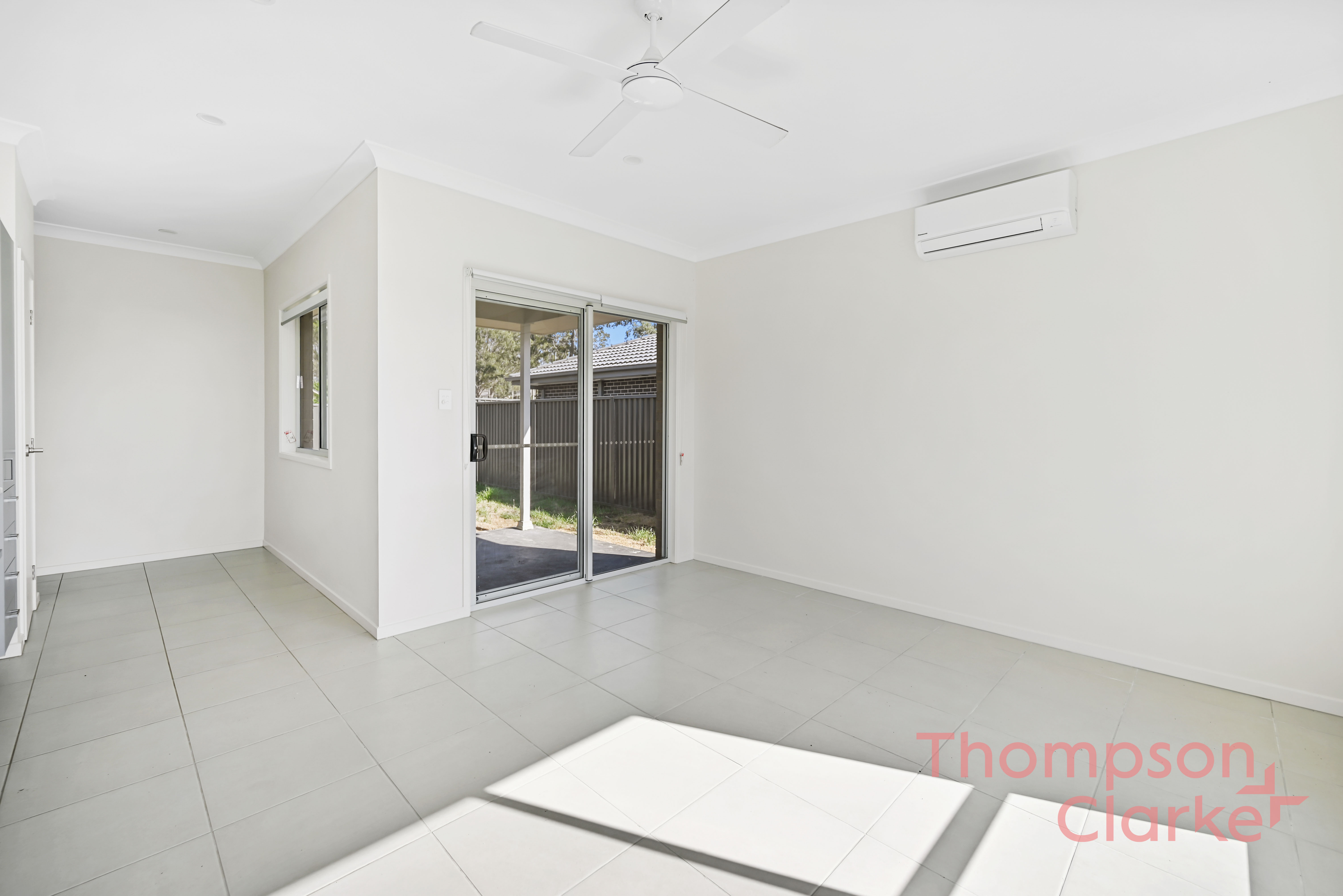2/4 Eucalyptus Terrace, Cessnock - Thumbnail 2