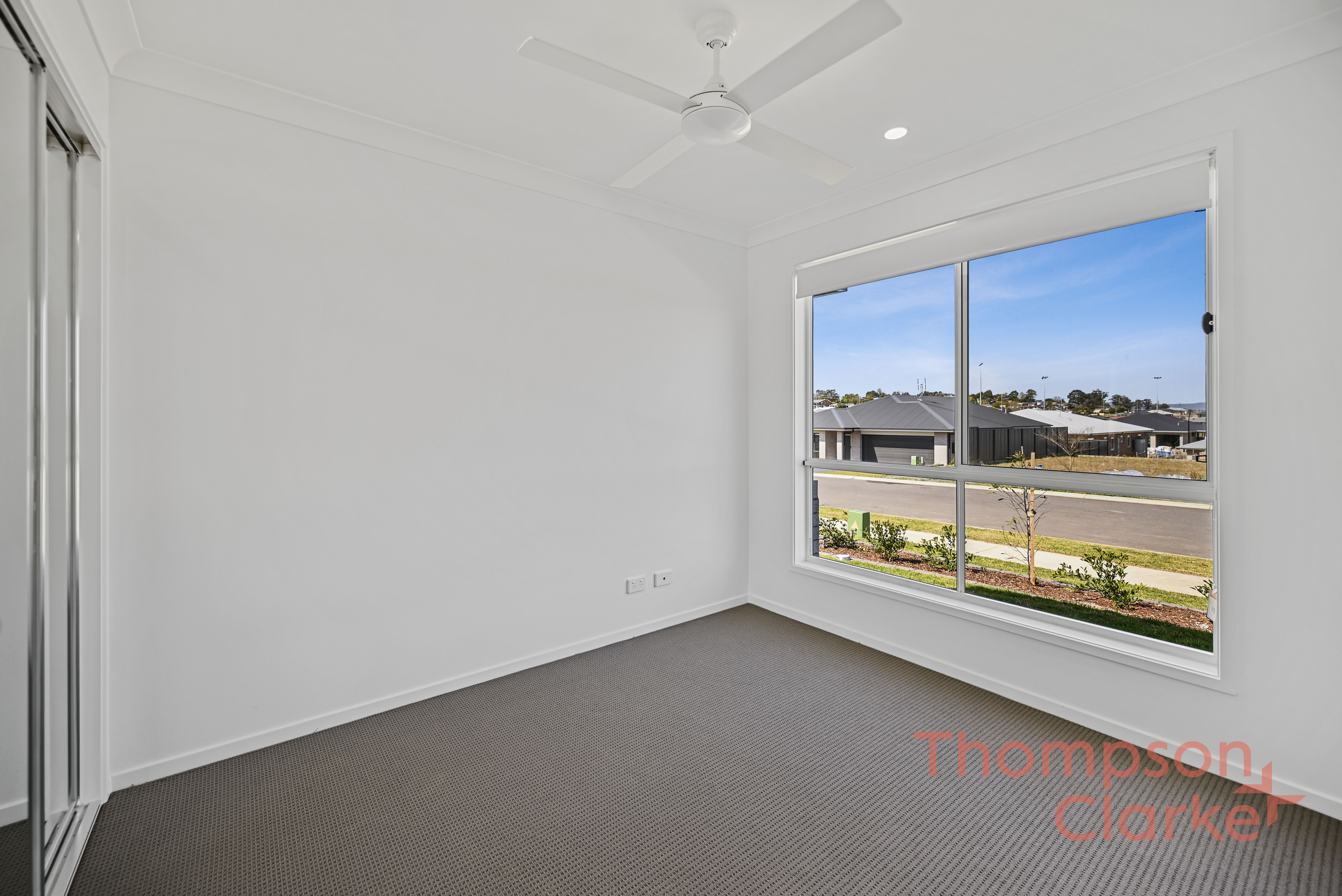 1/22 Breccia Avenue, Gillieston Heights - Thumbnail 2