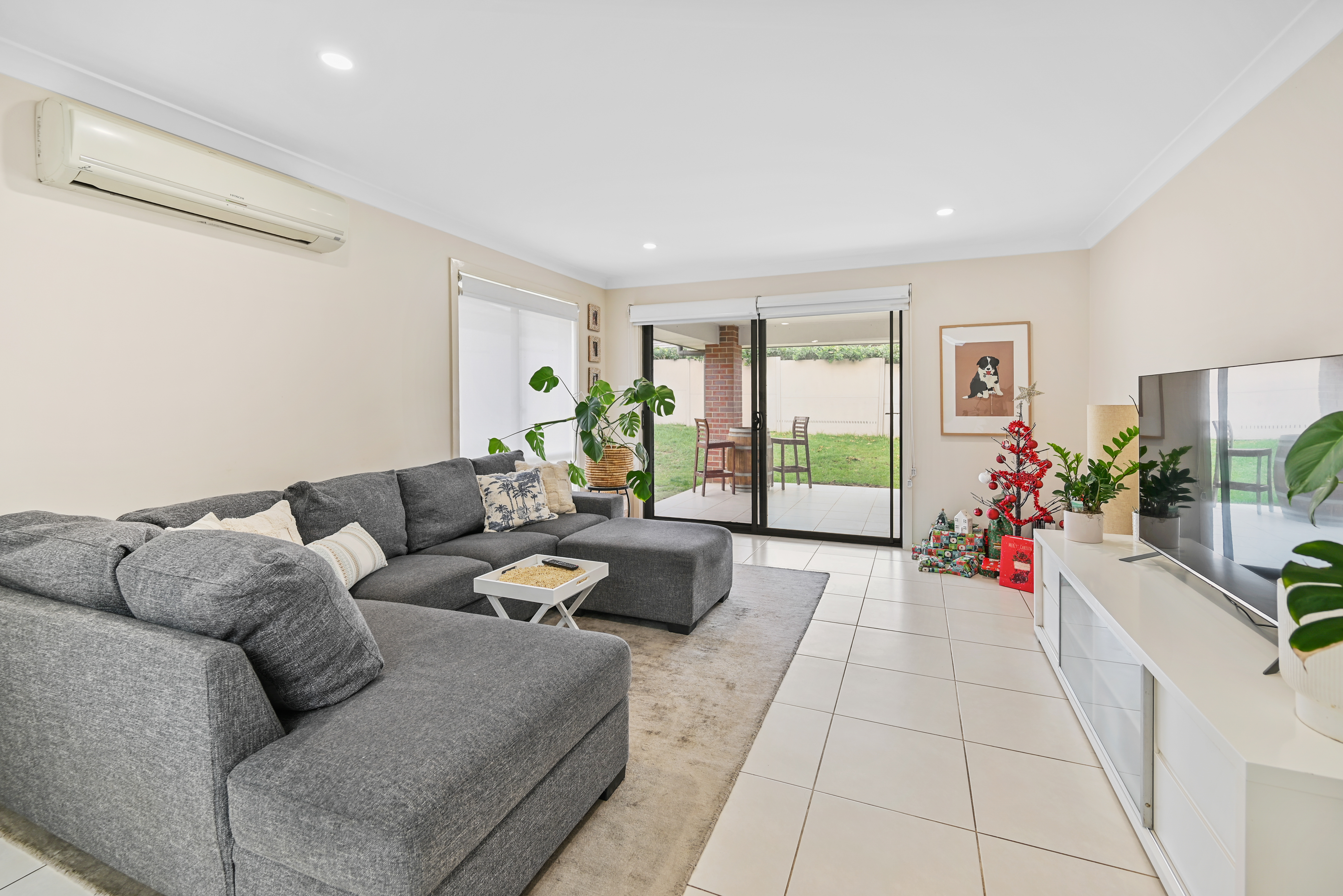 6 Abberton Parkway, North Rothbury - Thumbnail 2