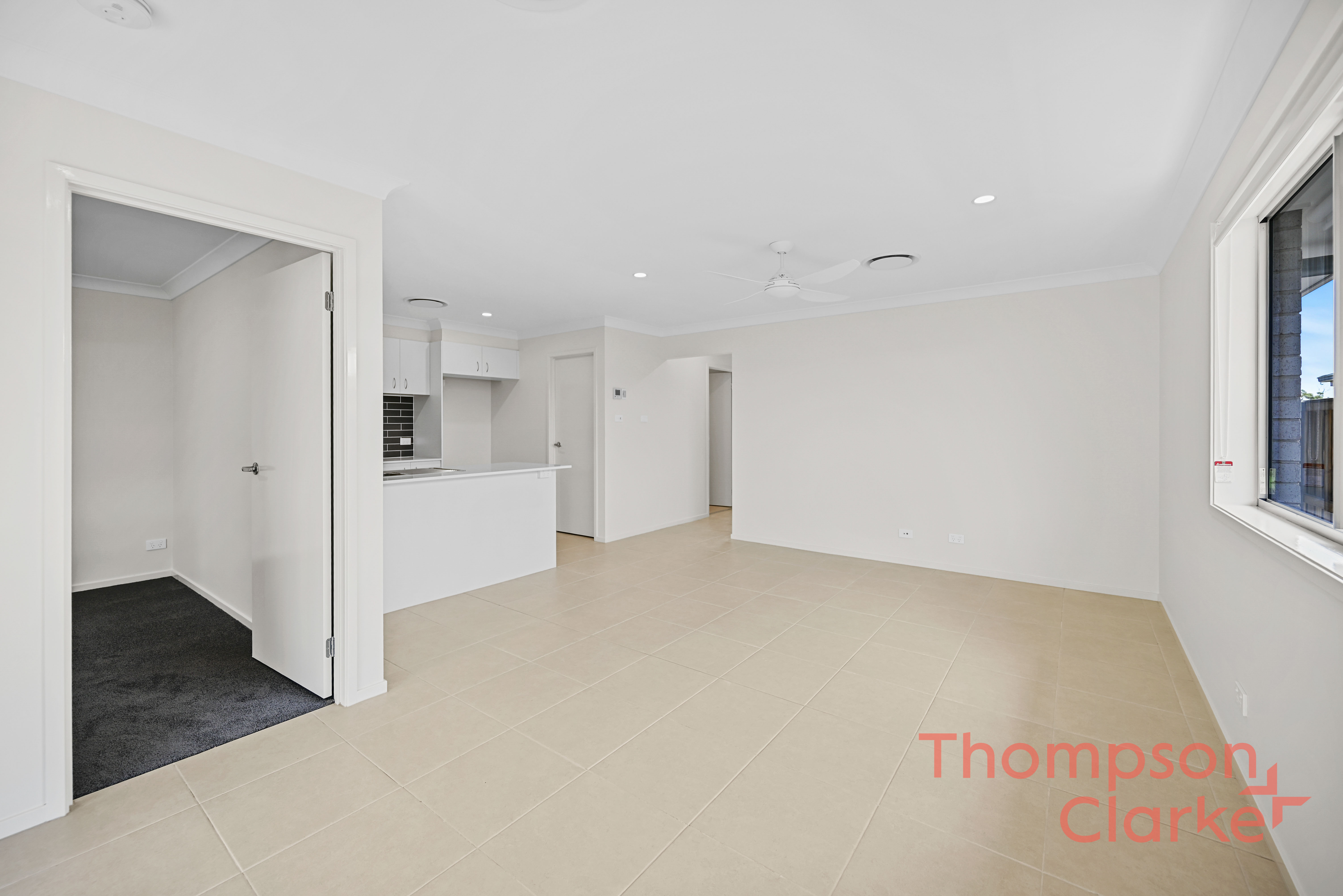 1/47 Malachite Street, Chisholm - Thumbnail 2