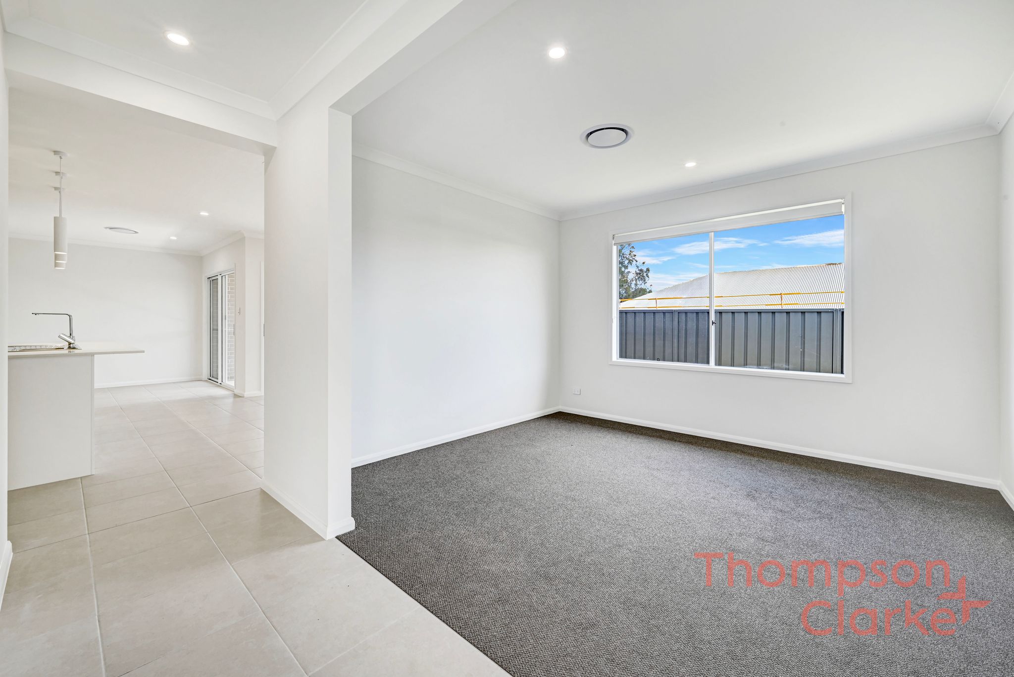 10 Dairyman Drive, Lochinvar - Thumbnail 7