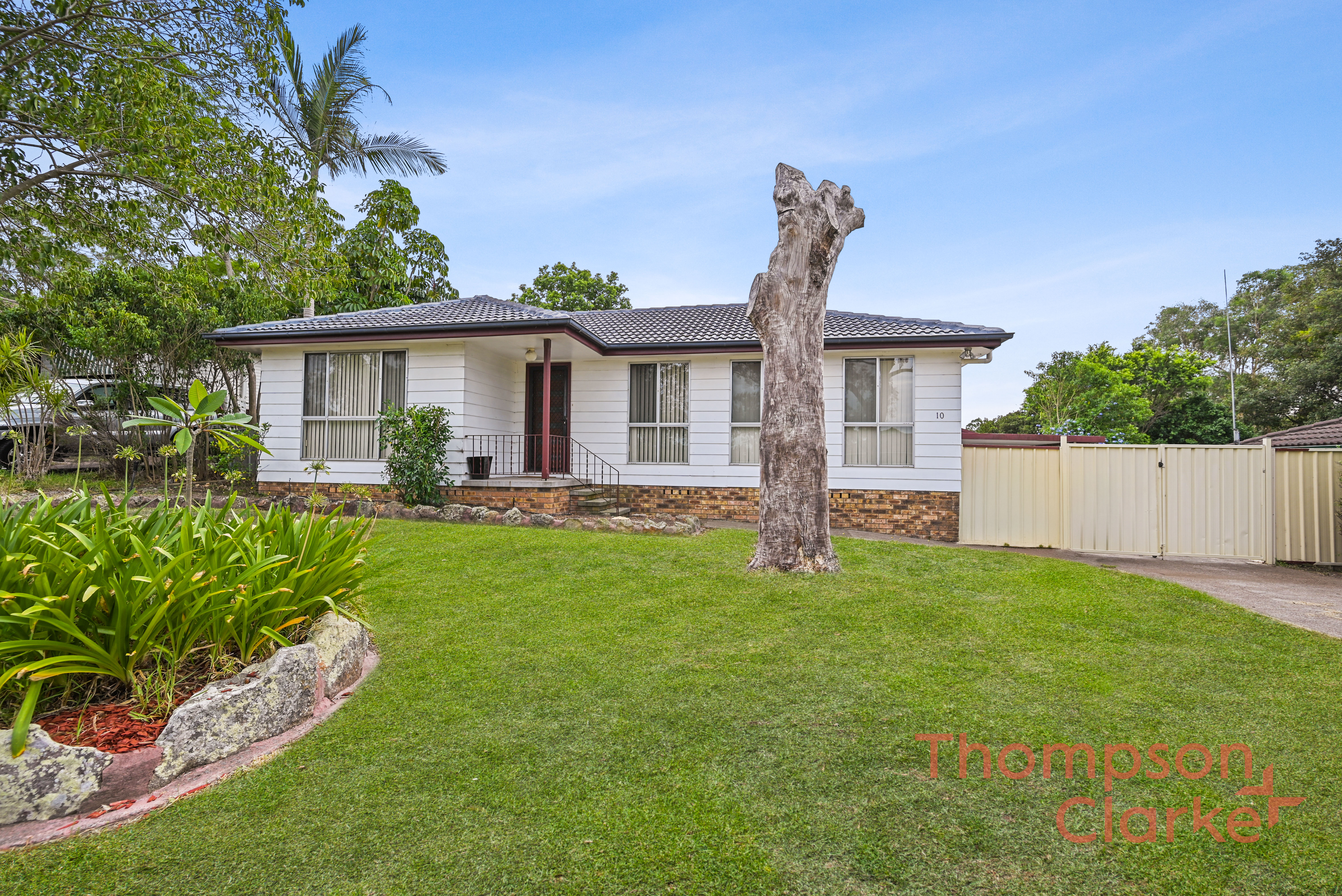 10 Goodlet Street, Rutherford - Thumbnail 2