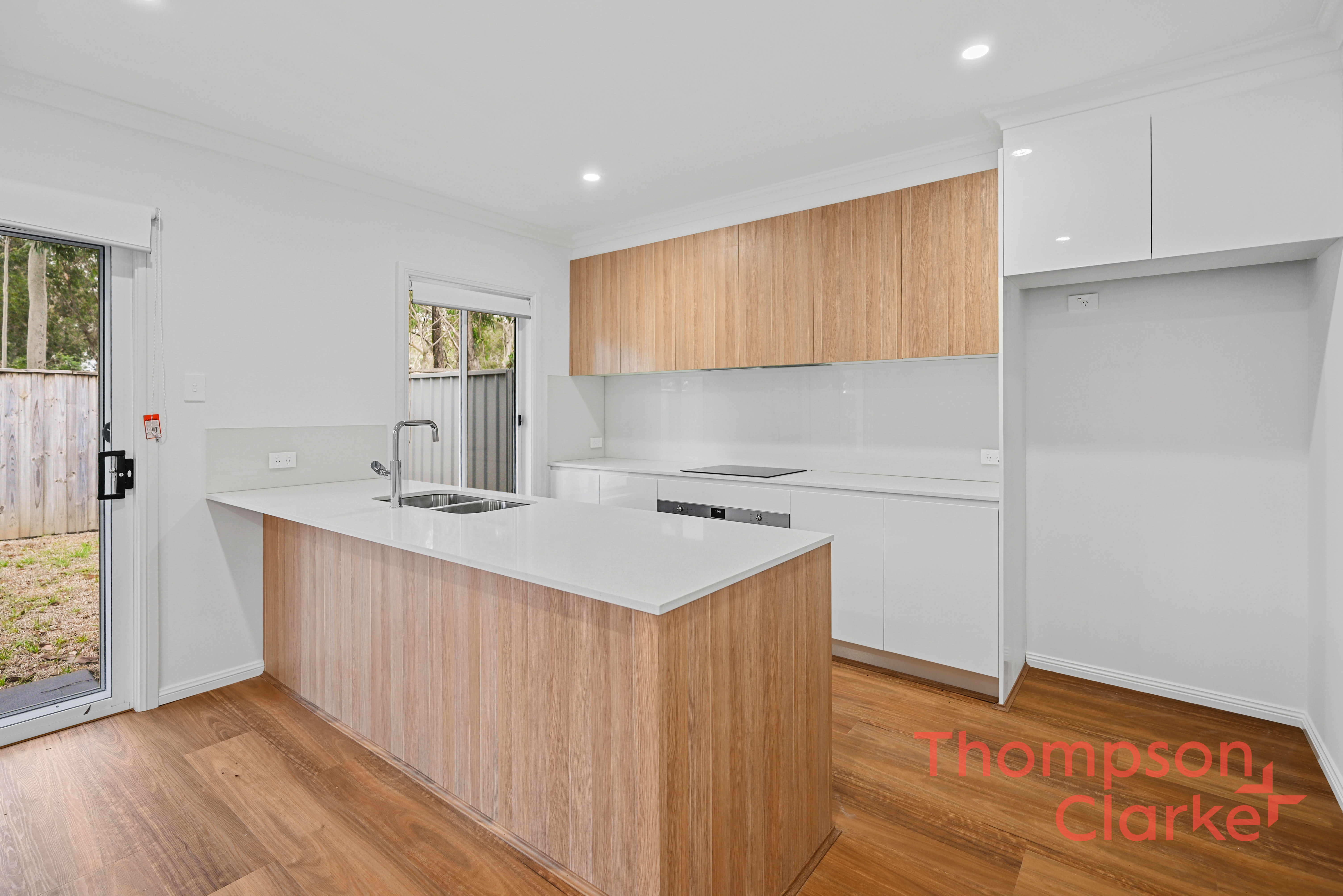 5 Croydon Close, Thornton - Thumbnail 3