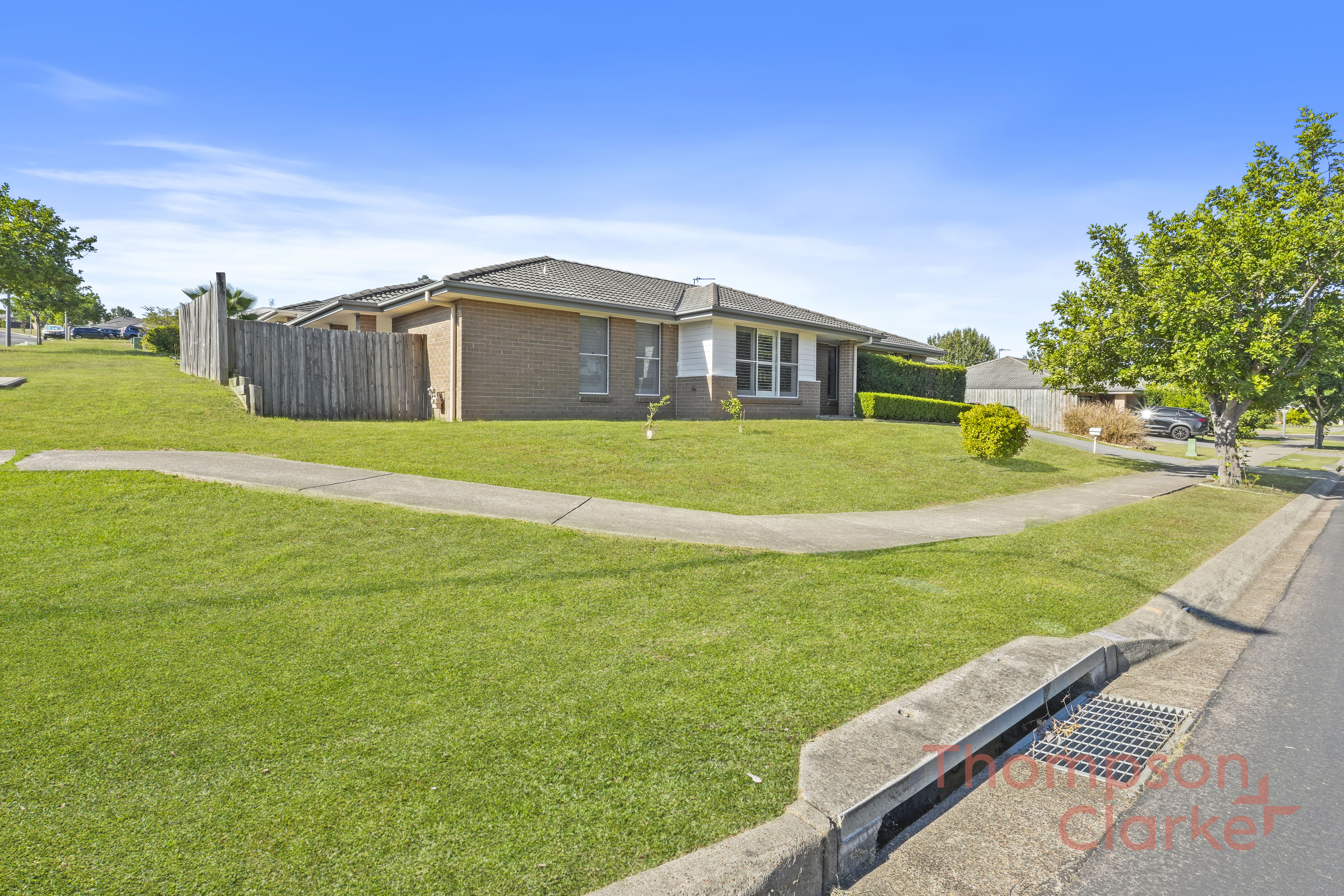 62 Darcys Circuit, Gillieston Heights - Thumbnail 2