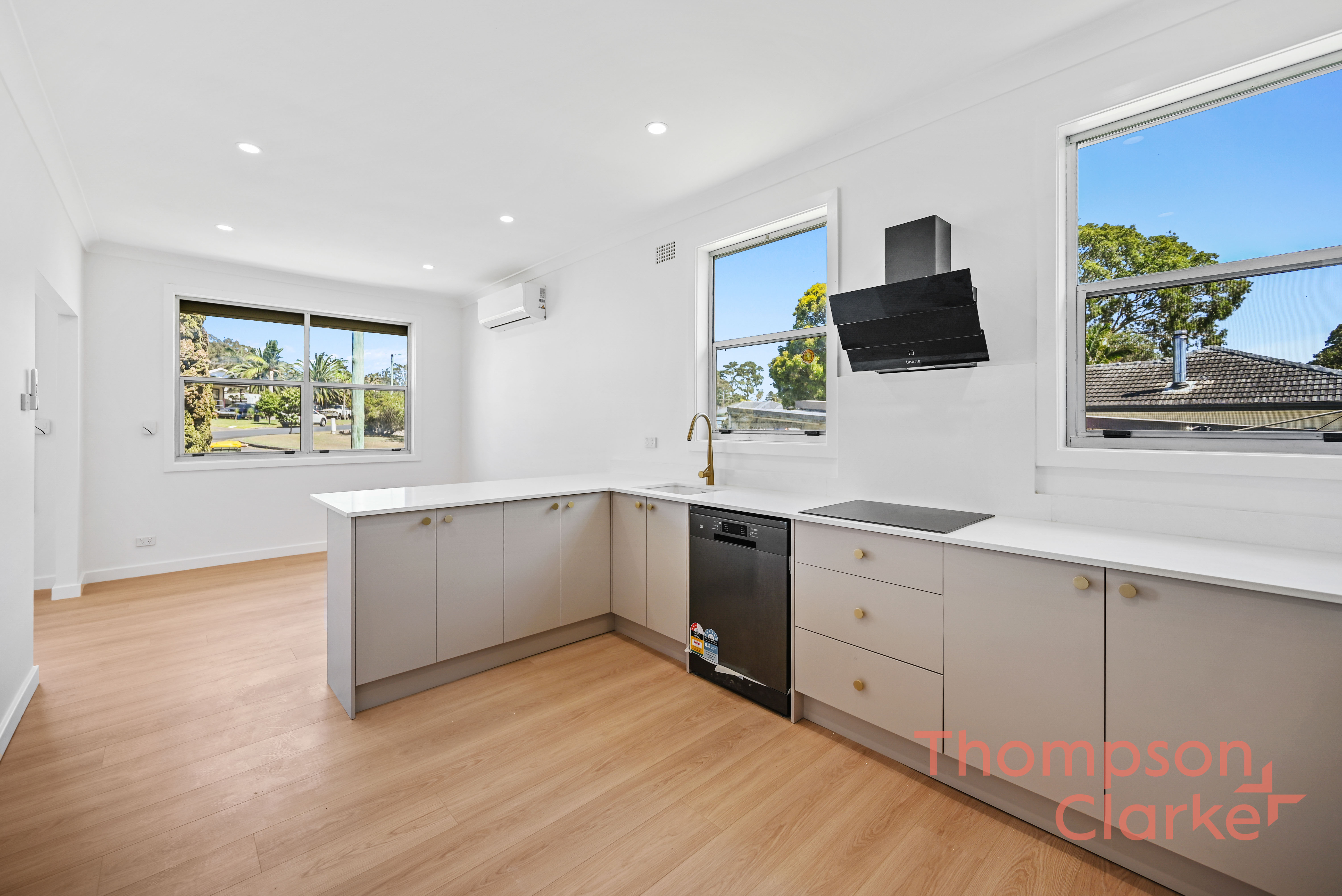 1 Hartzer Place, Tarro - Thumbnail 4