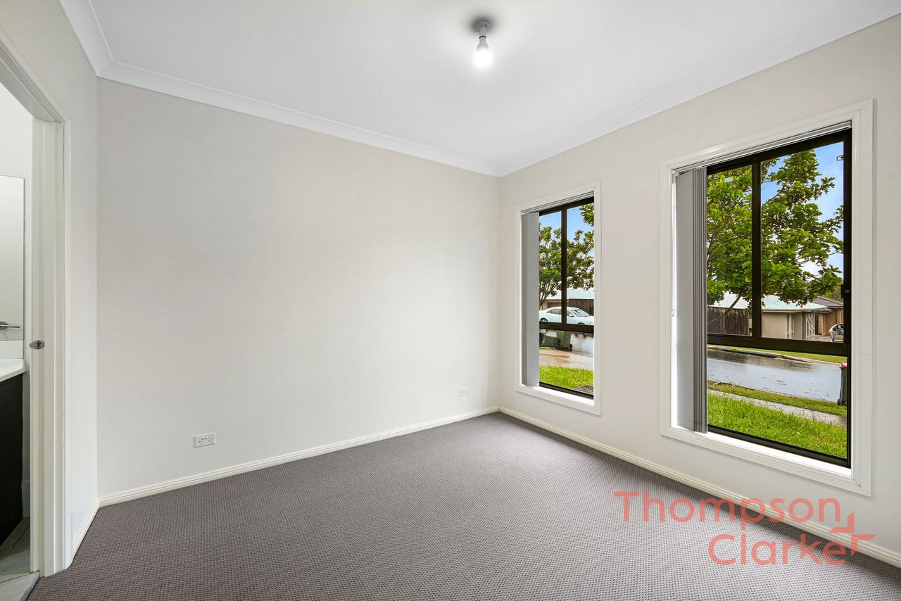 15 Arrowgrass Street, Aberglasslyn - Thumbnail 5