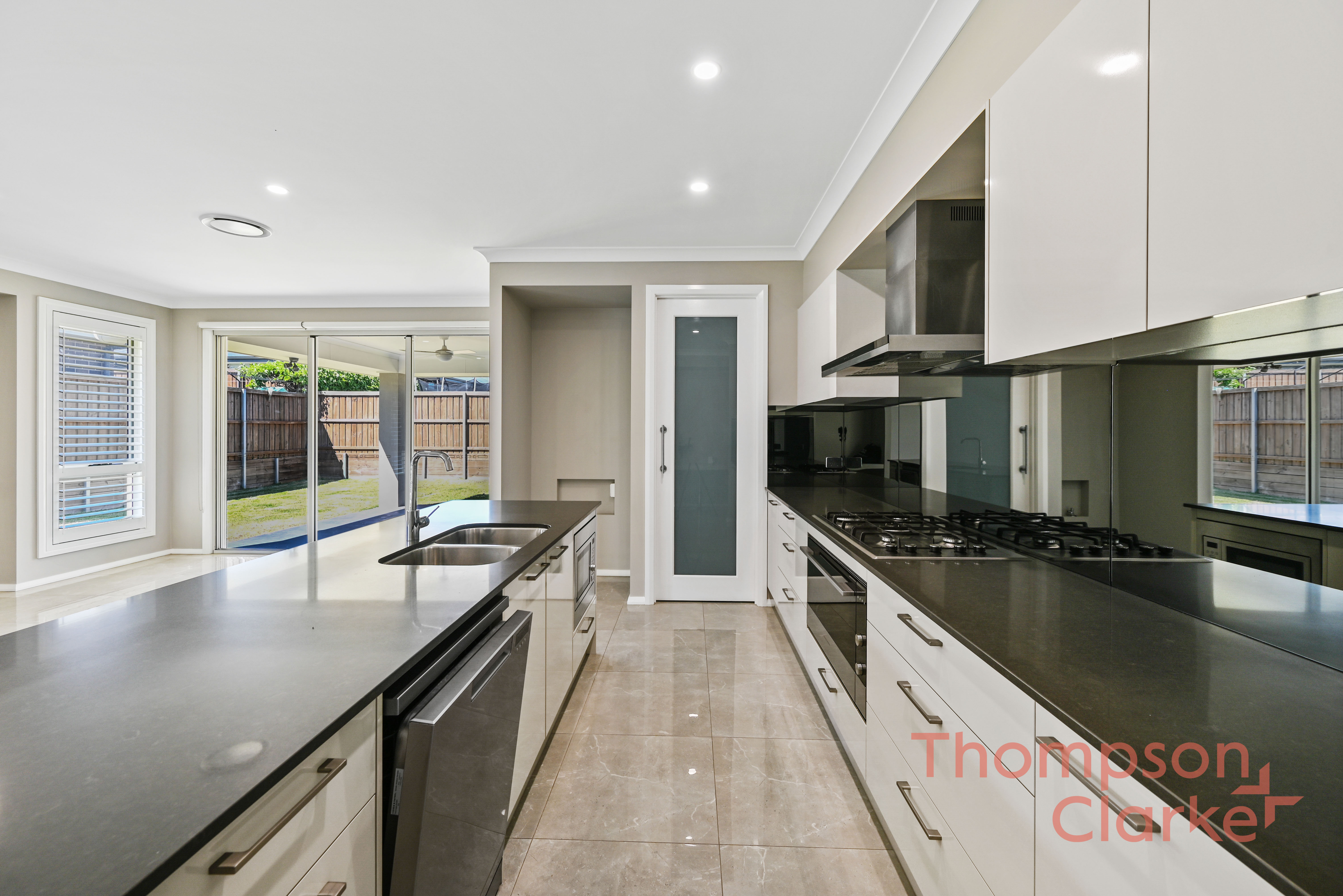 8 Angelica Road, Chisholm - Thumbnail 5
