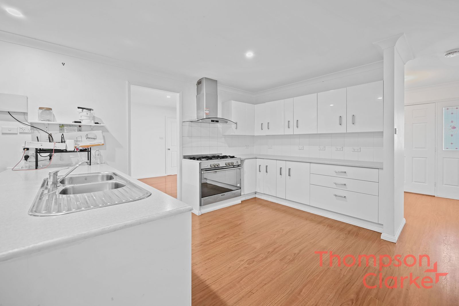 30 Jenna Drive, Raworth - Thumbnail 4