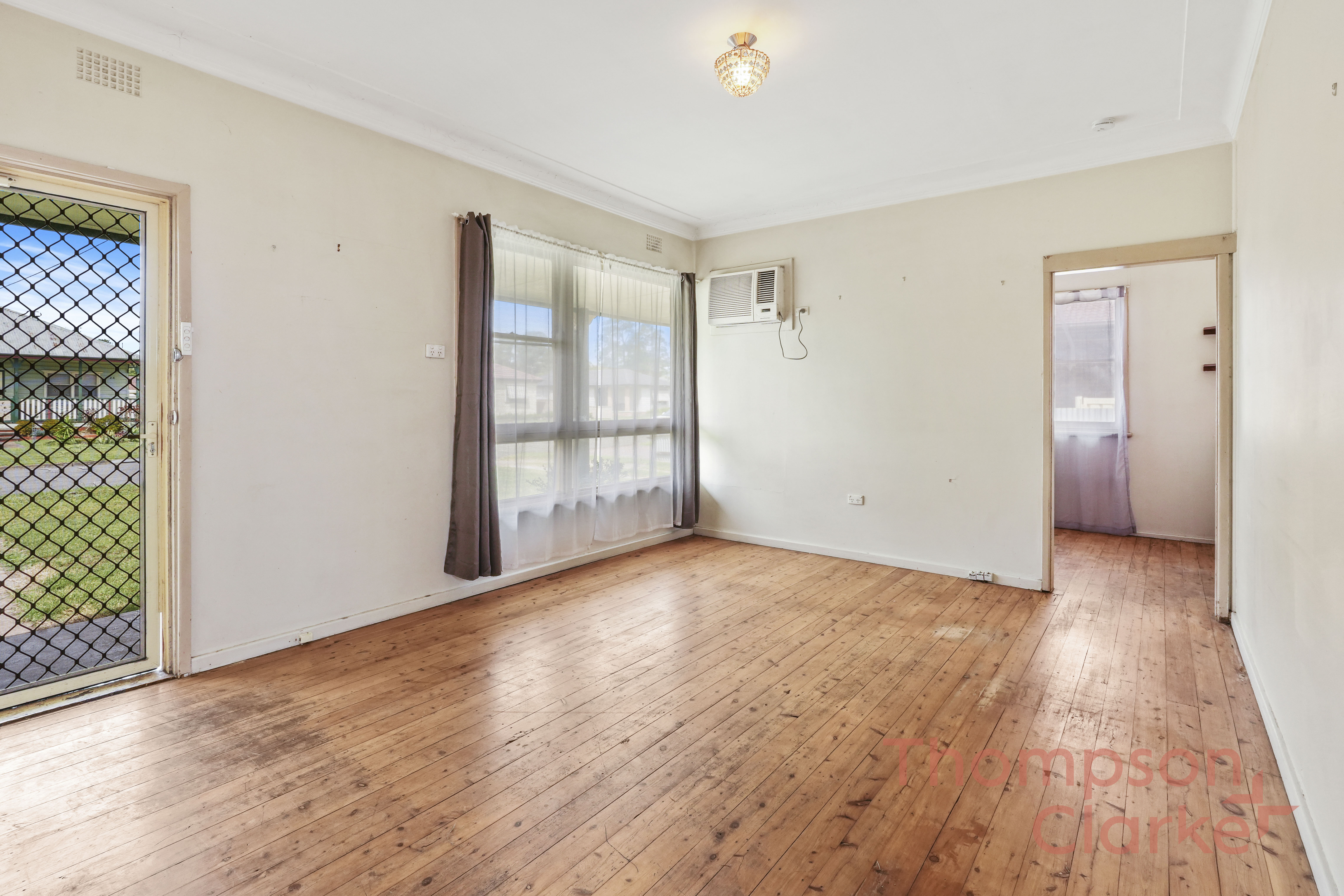 27 Yilgarn Avenue, Cessnock - Thumbnail 3