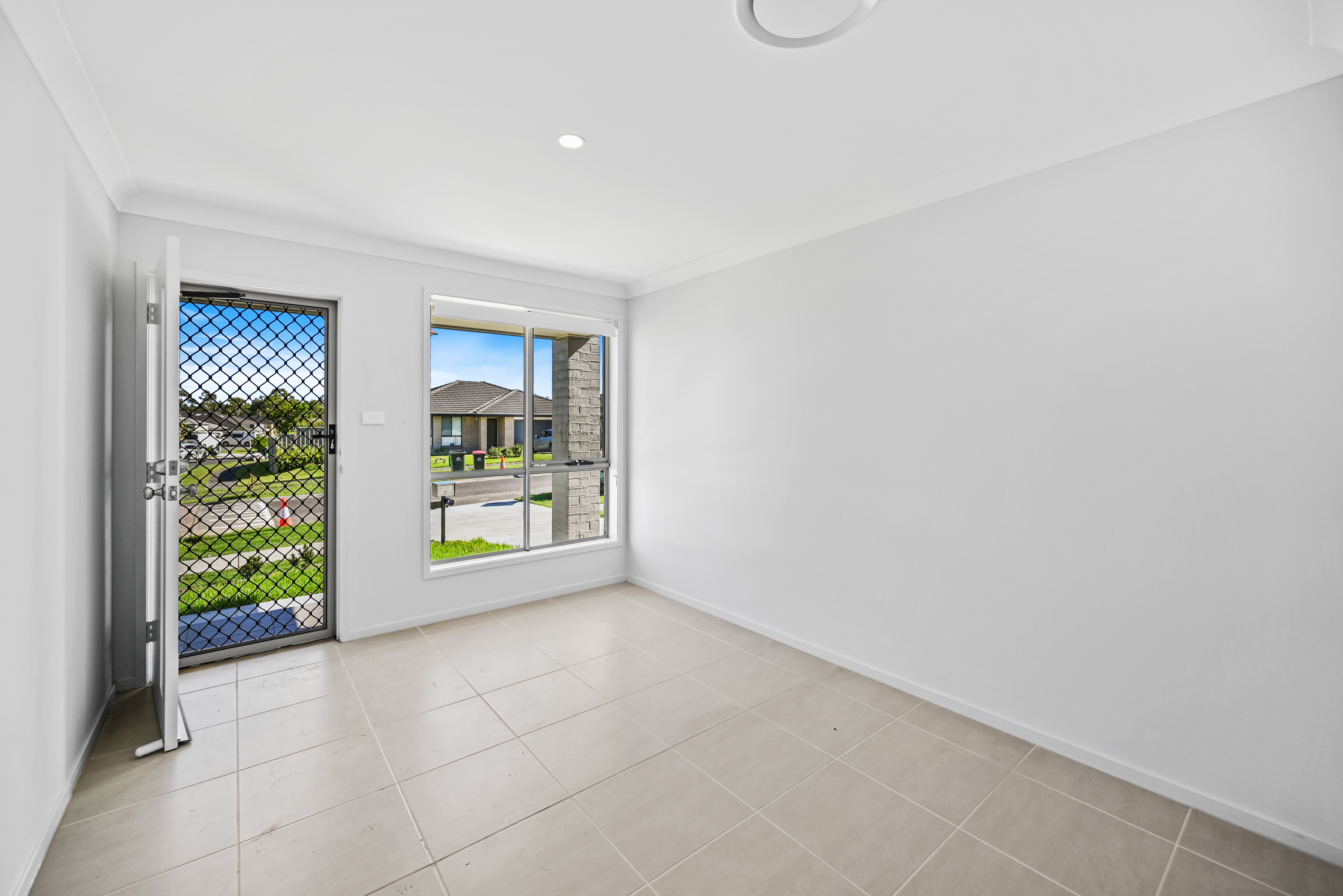 7a Violet Road, Hamlyn Terrace - Thumbnail 5