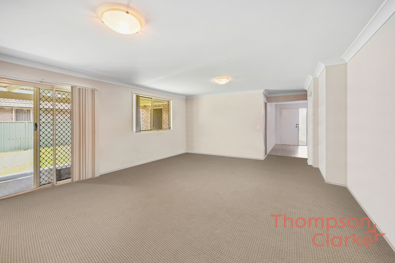 51 Niven Parade, Rutherford - Thumbnail 5