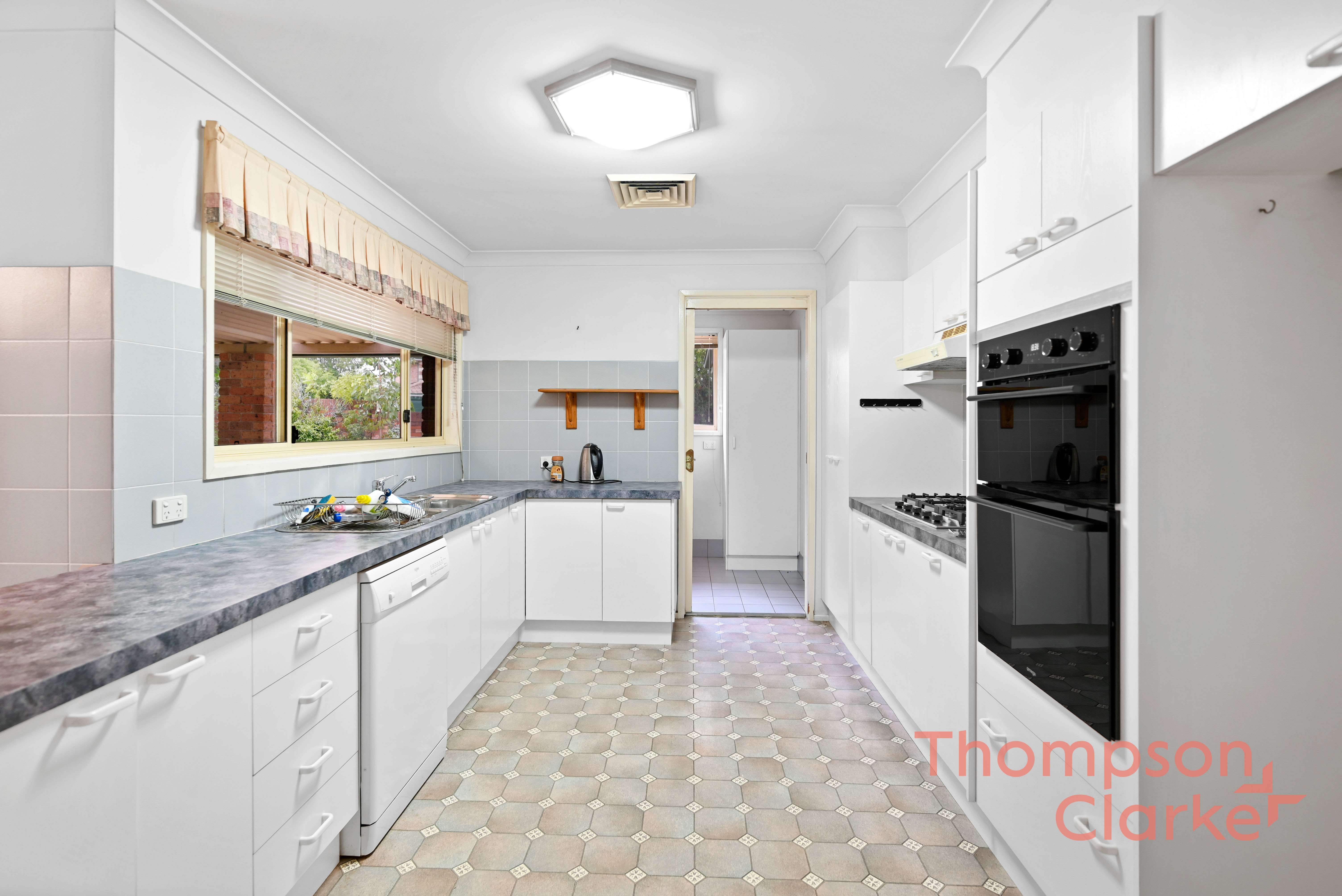 1 Yasawa Close, Ashtonfield - Thumbnail 3
