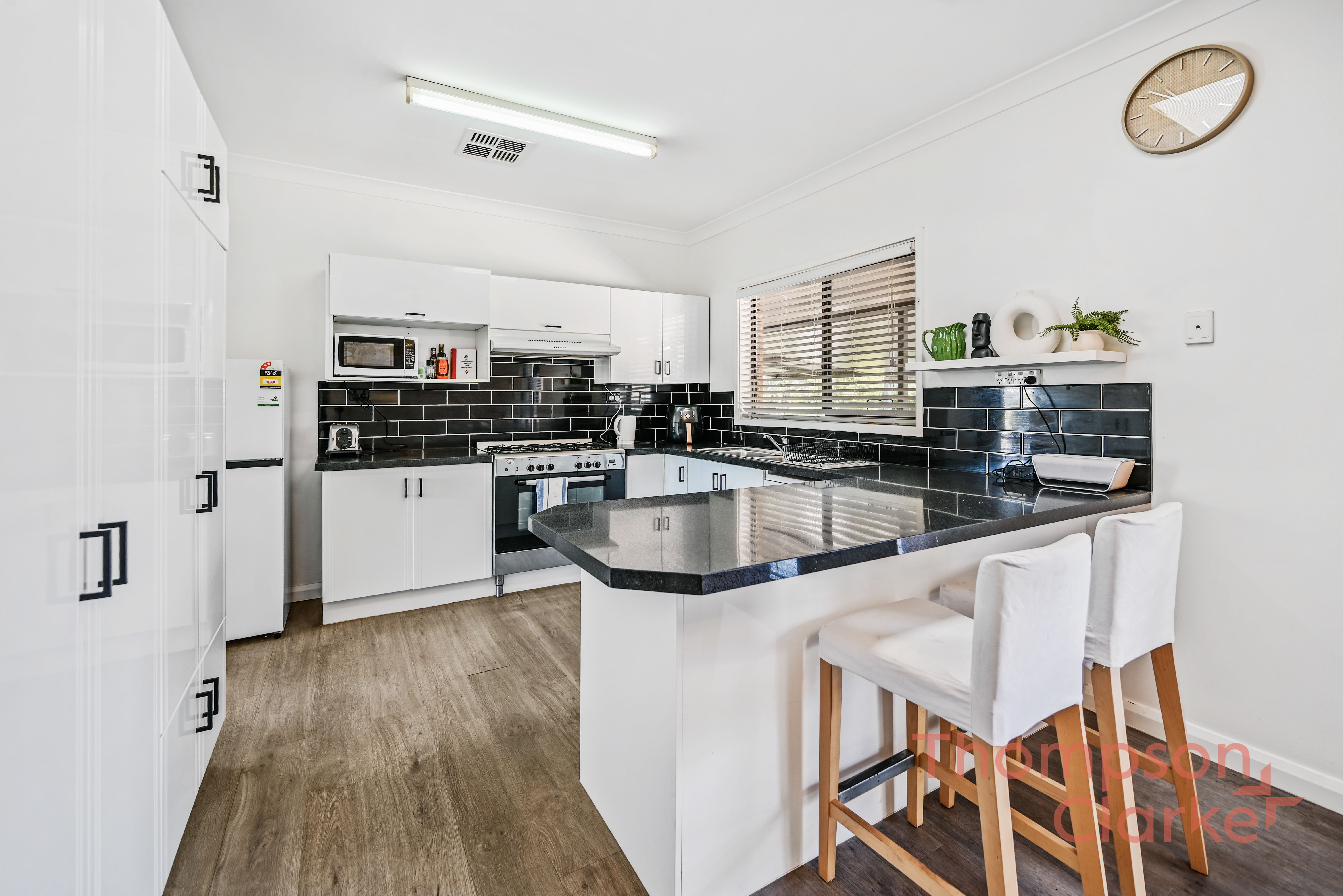 20 Nicolena Crescent, Rutherford - Thumbnail 4