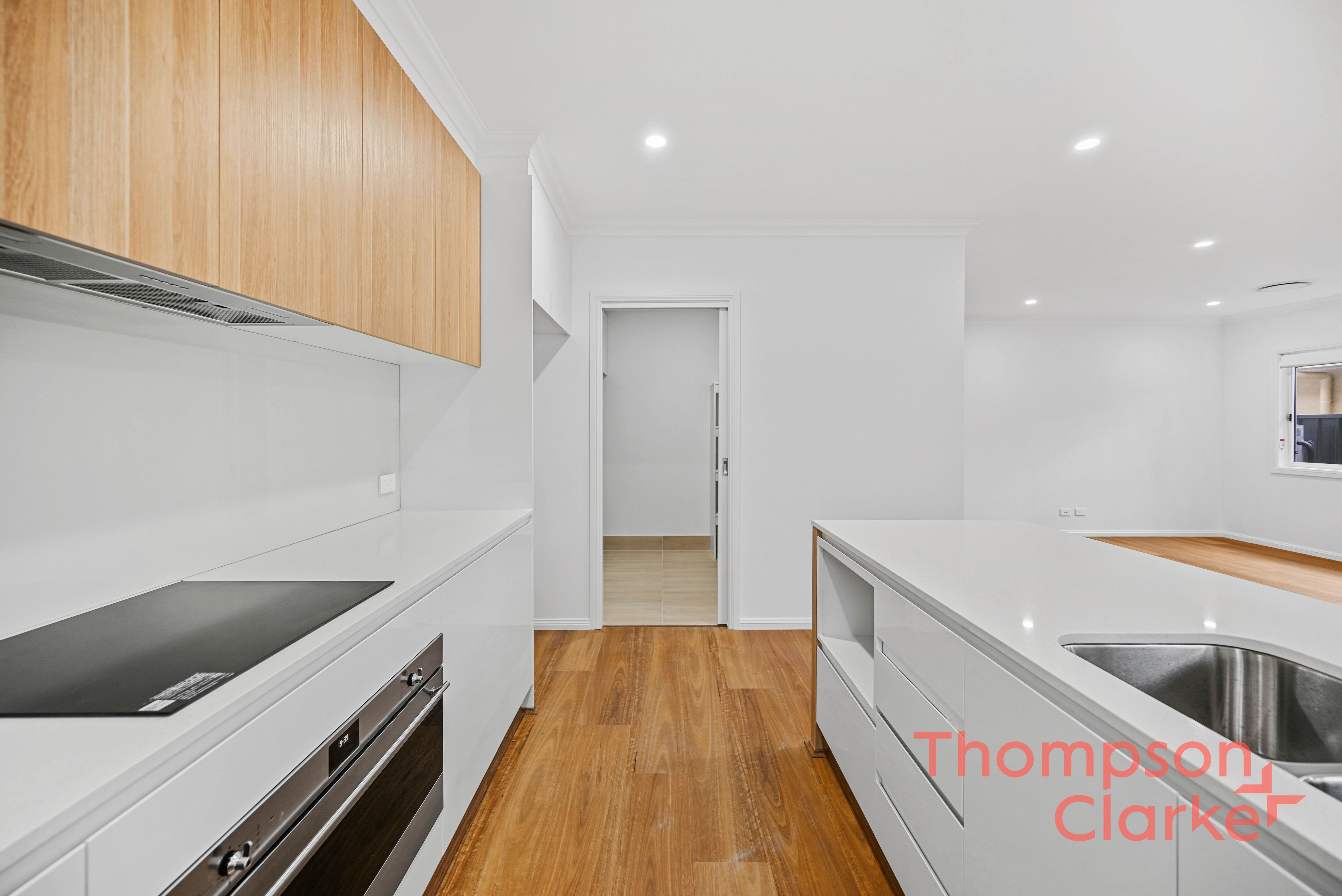 5 Croydon Close, Thornton - Thumbnail 4