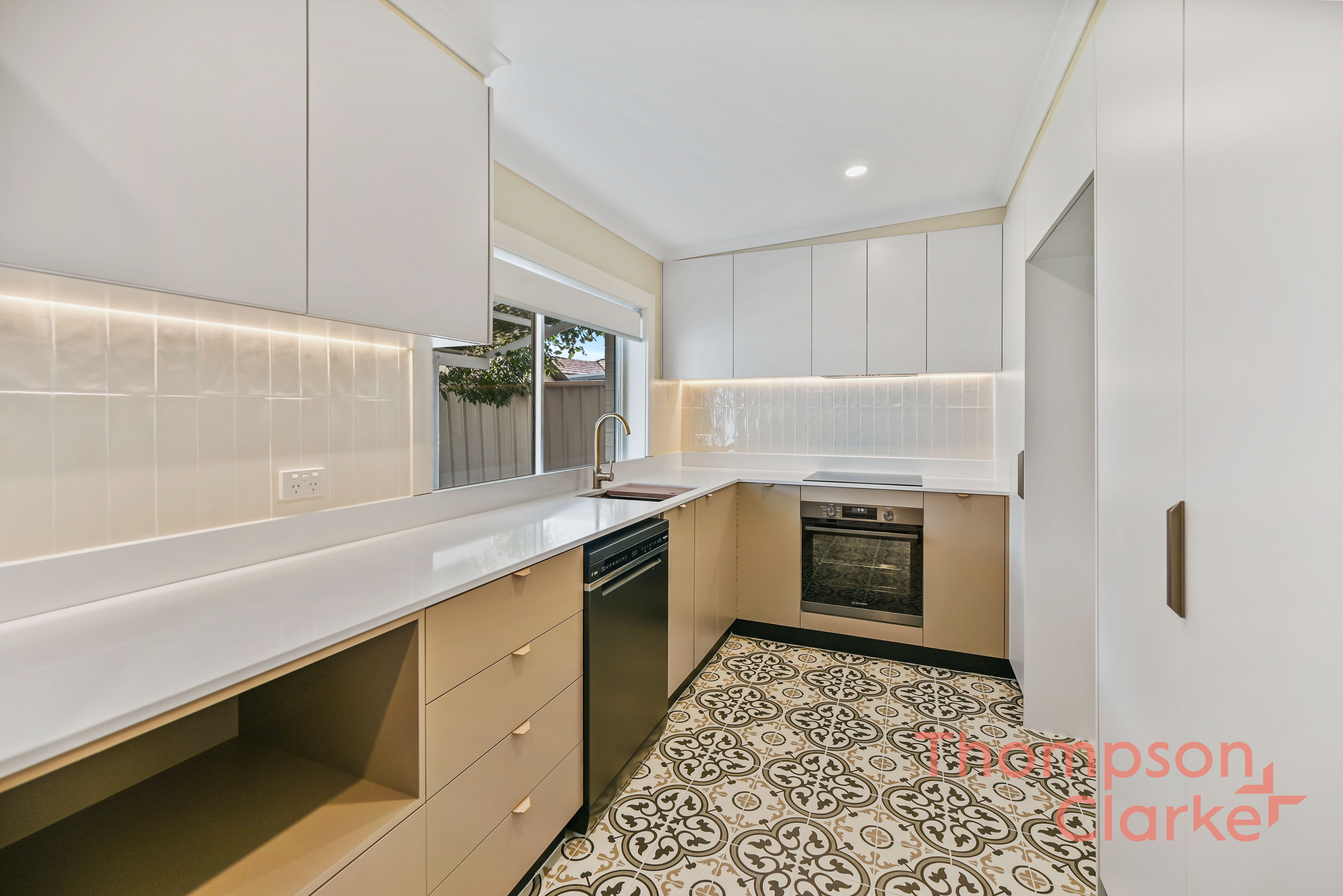 8 Barclay Street, Mayfield - Thumbnail 3