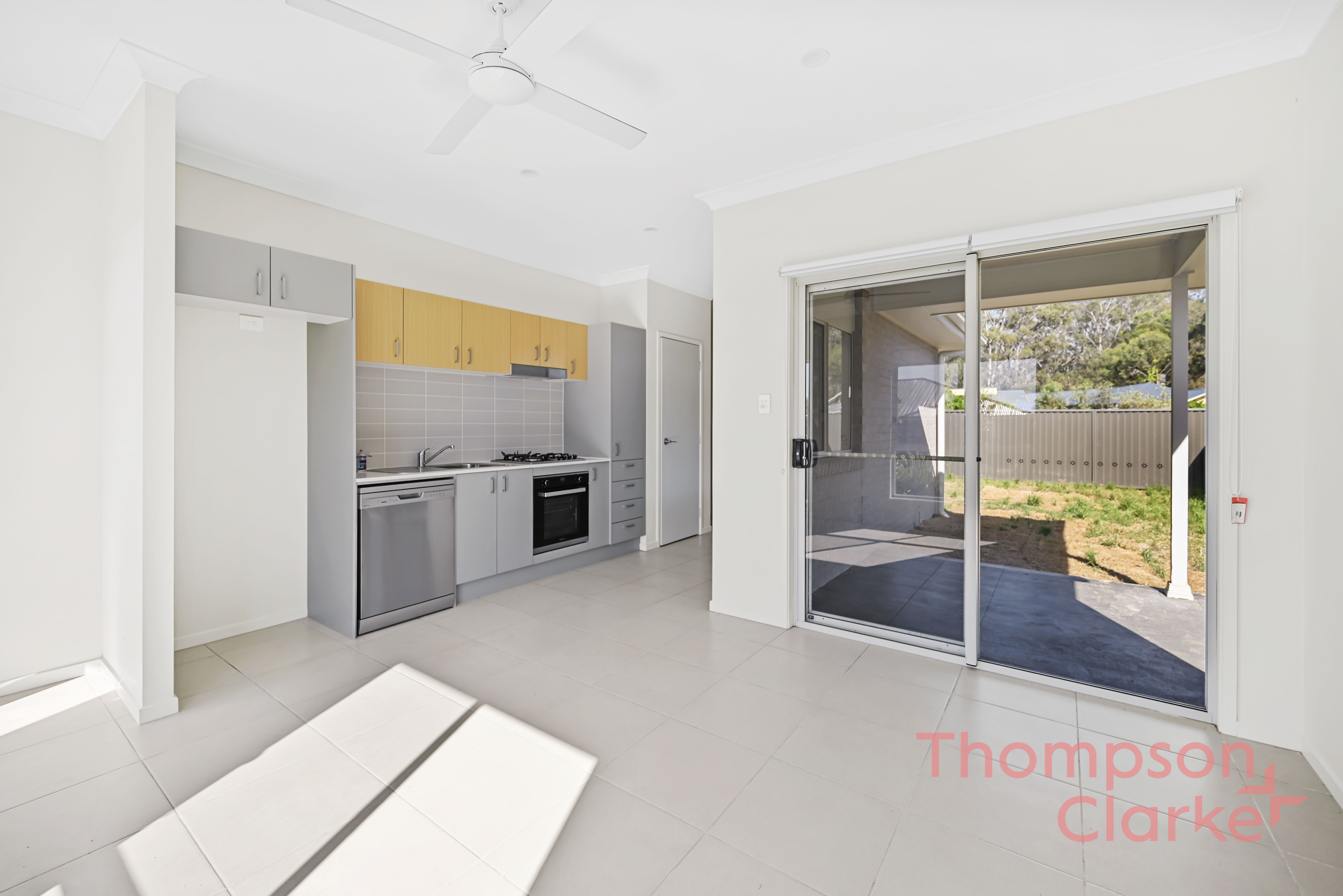 2/4 Eucalyptus Terrace, Cessnock - Thumbnail 4