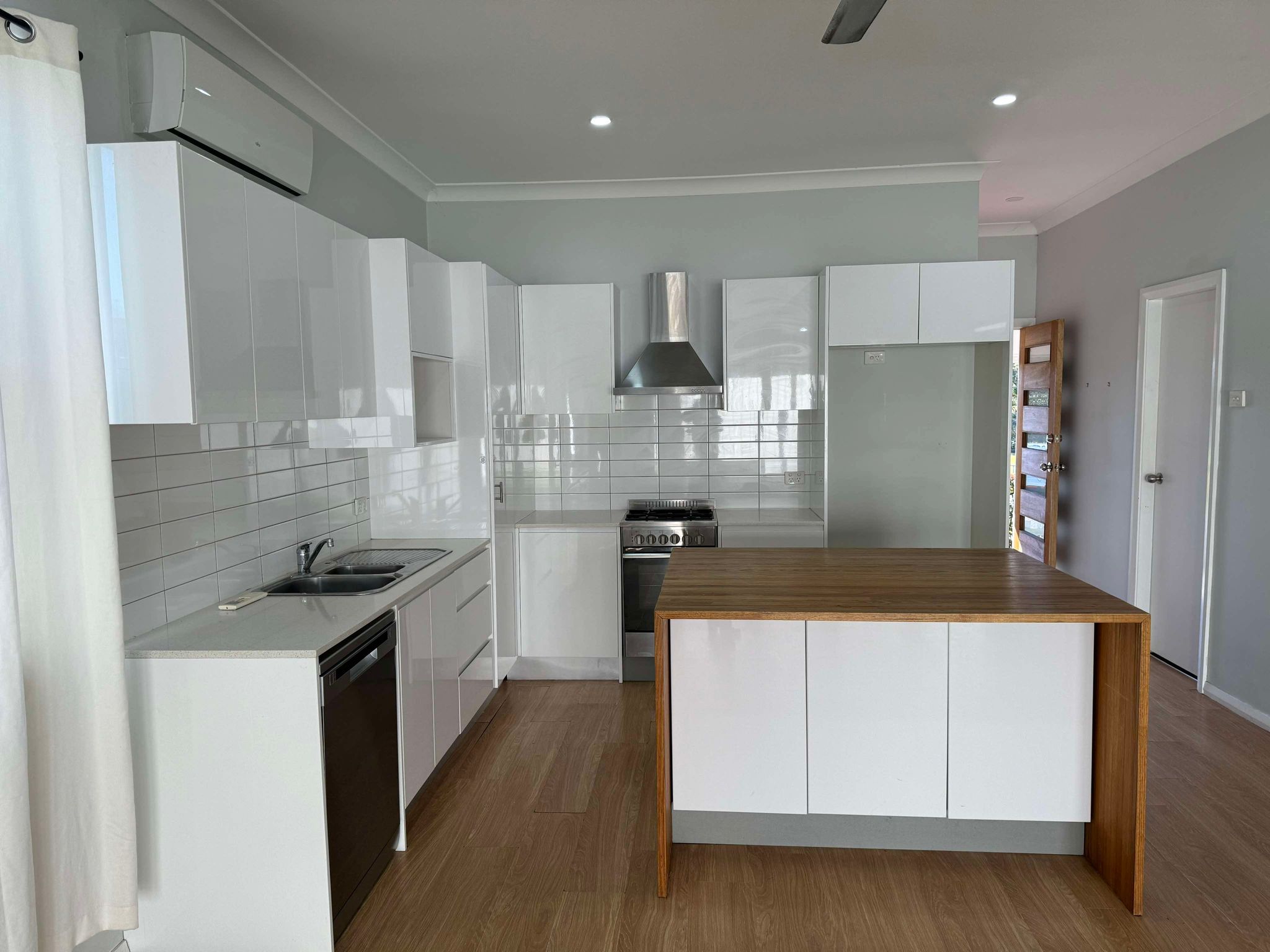6 Hebburn Street, Pelaw Main - Thumbnail 2