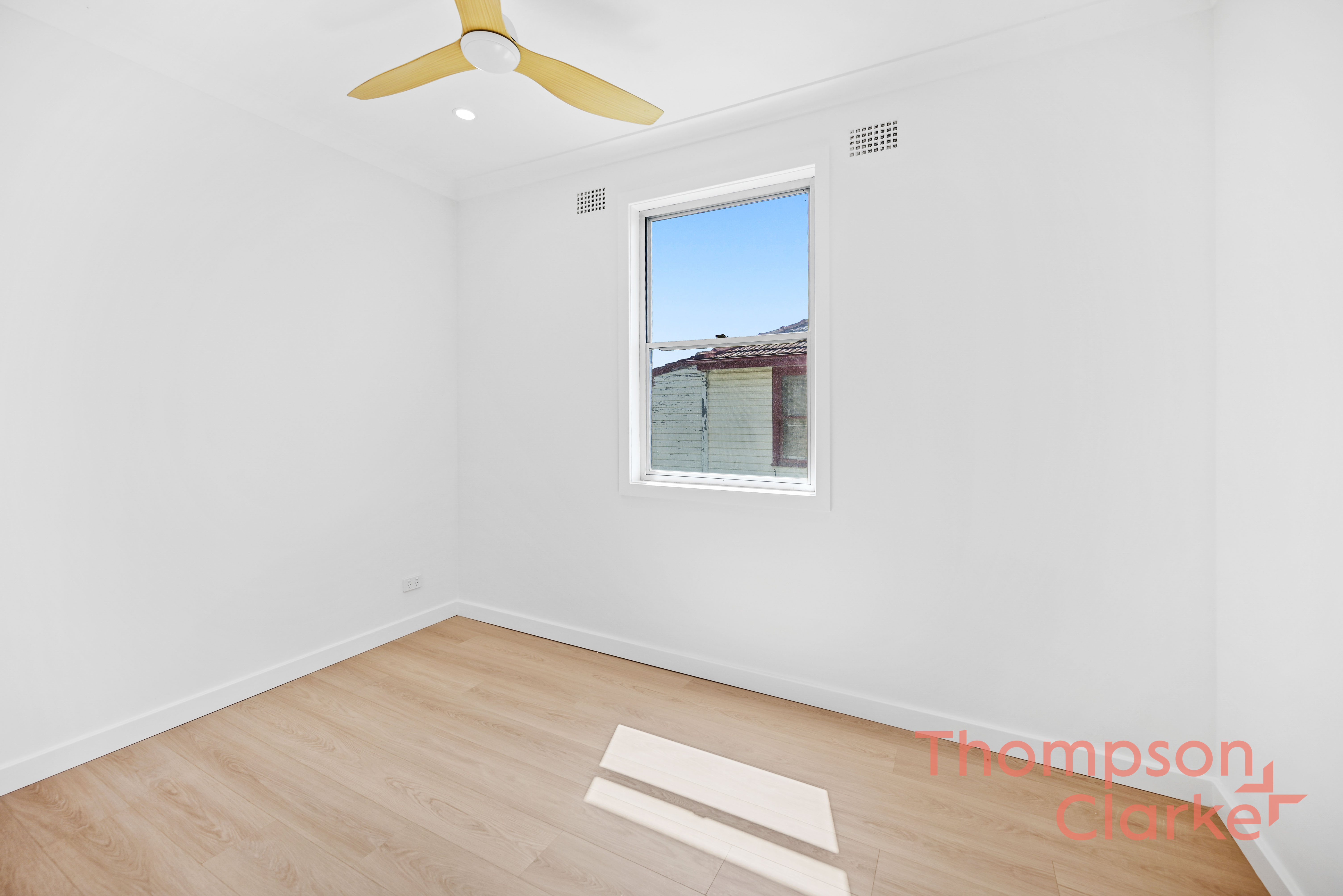 1 Hartzer Place, Tarro - Thumbnail 8