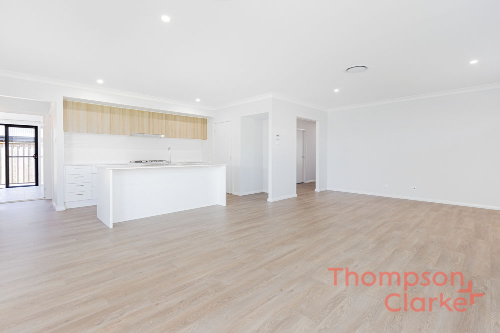 1 Garrison Way, Chisholm - Thumbnail 3