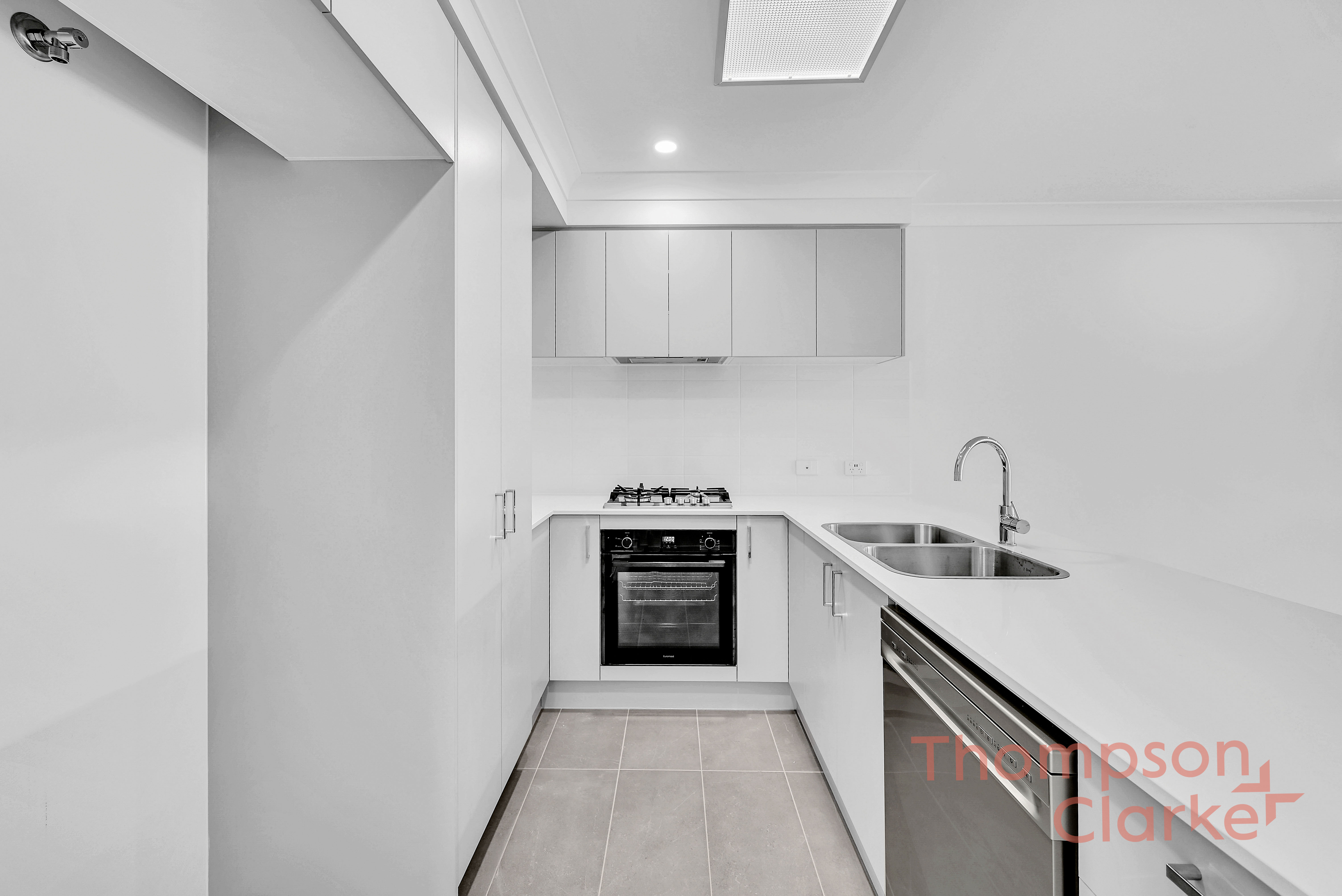 1/3 Kentwood Street, Thornton - Thumbnail 3