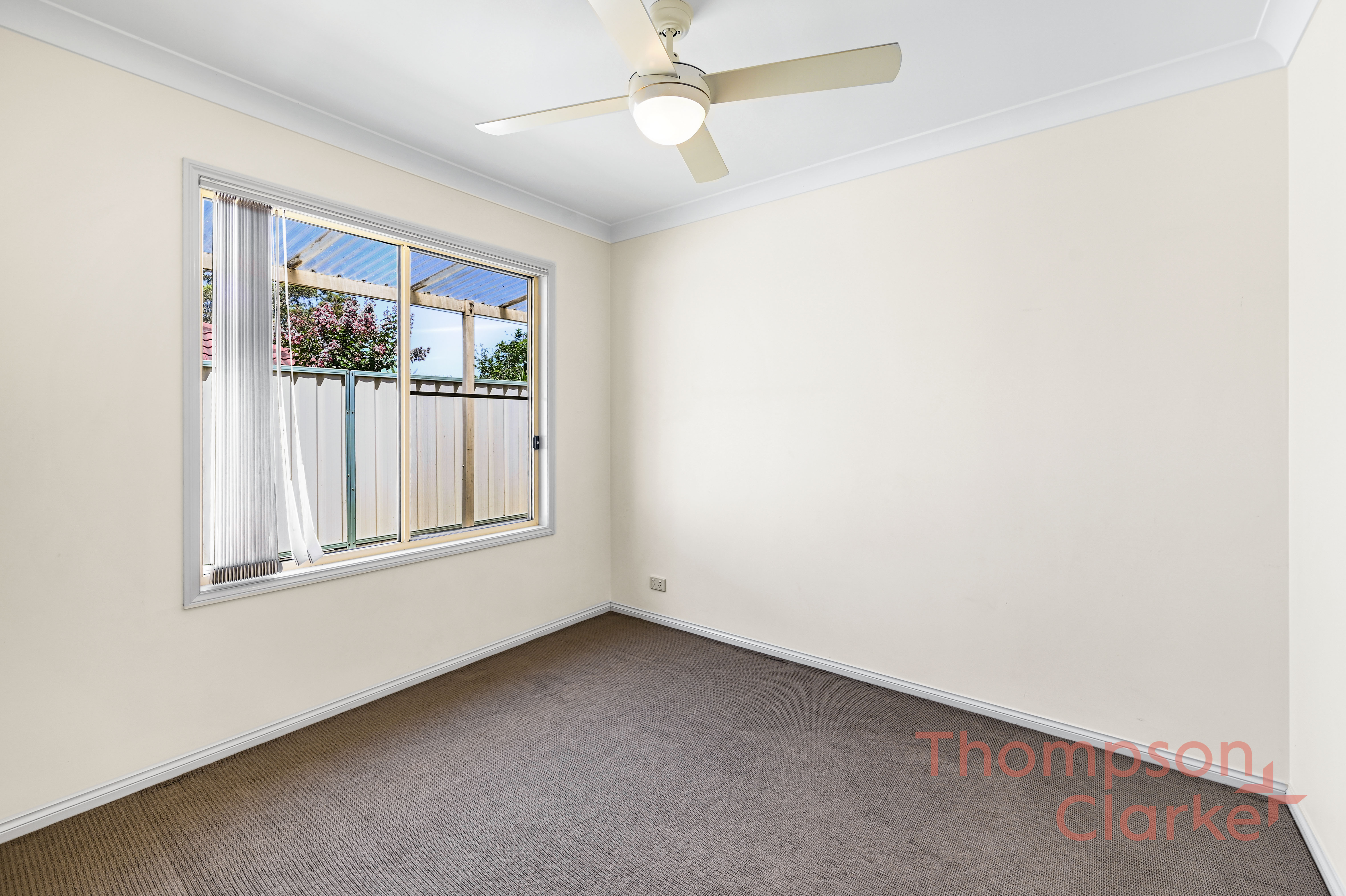 37 Coburn Circuit, Metford - Thumbnail 4