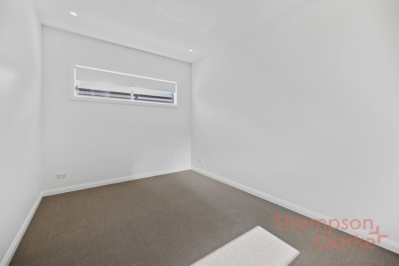 25 Caputar Way, Lochinvar - Thumbnail 8