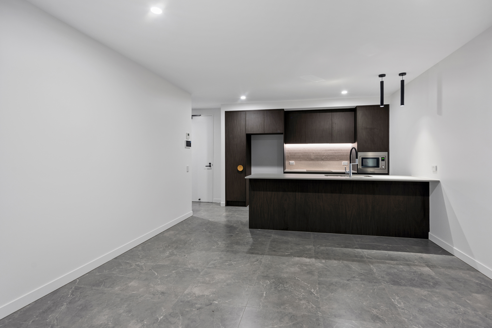 2202/100 Duporth Avenue, Maroochydore For Lease by Mosaic Property Group - image 2